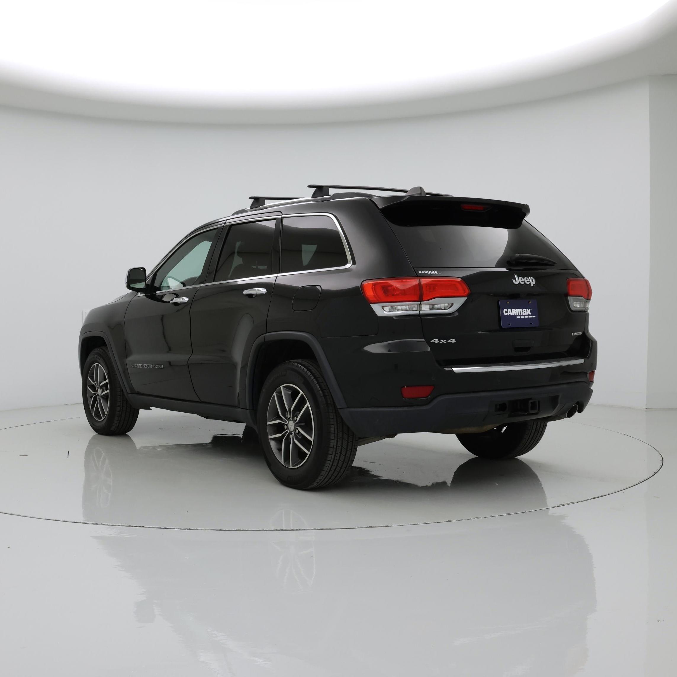 Thumbnail: 2017 Jeep Grand Cherokee - 2