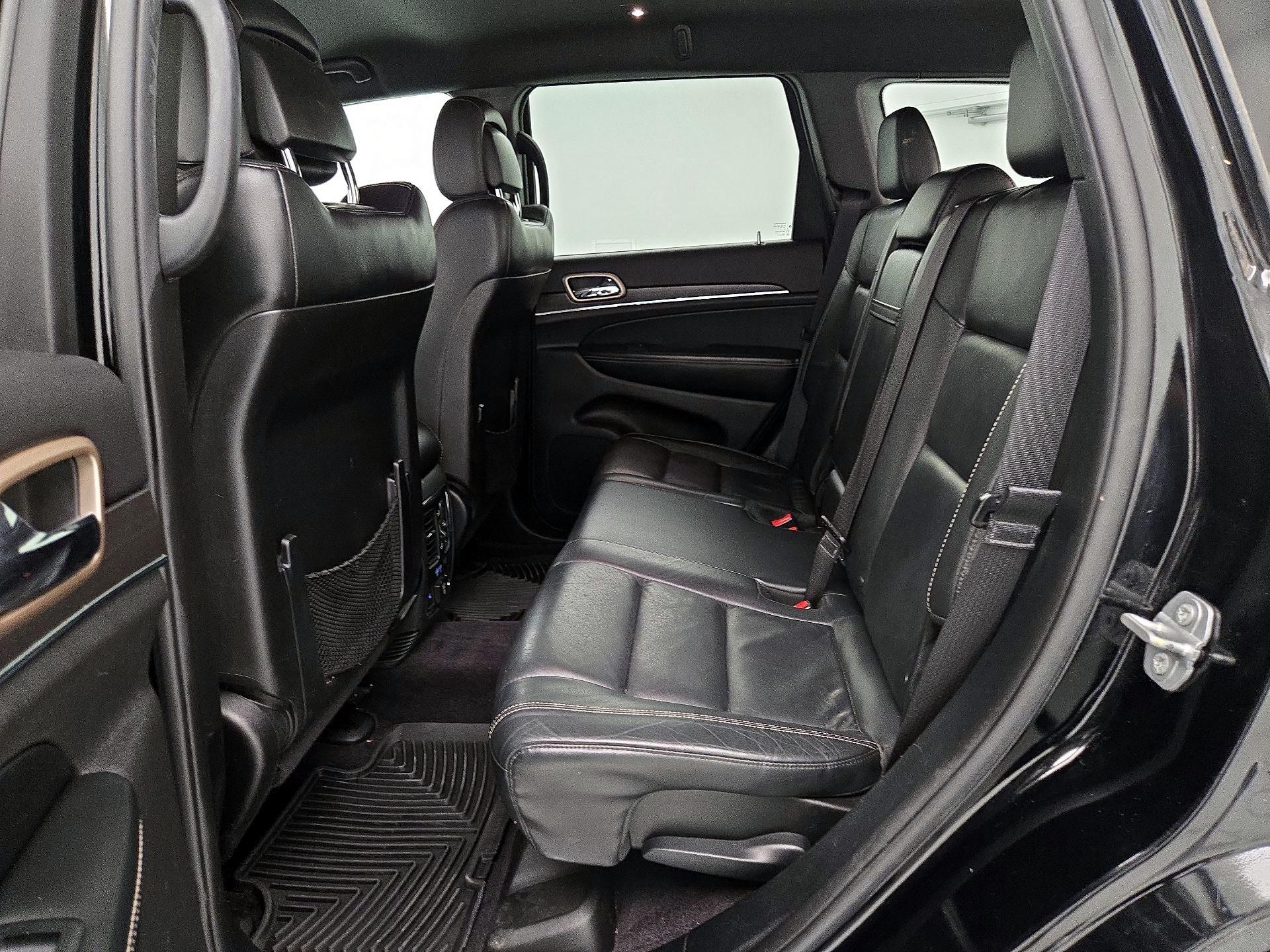 Thumbnail: 2017 Jeep Grand Cherokee - 20