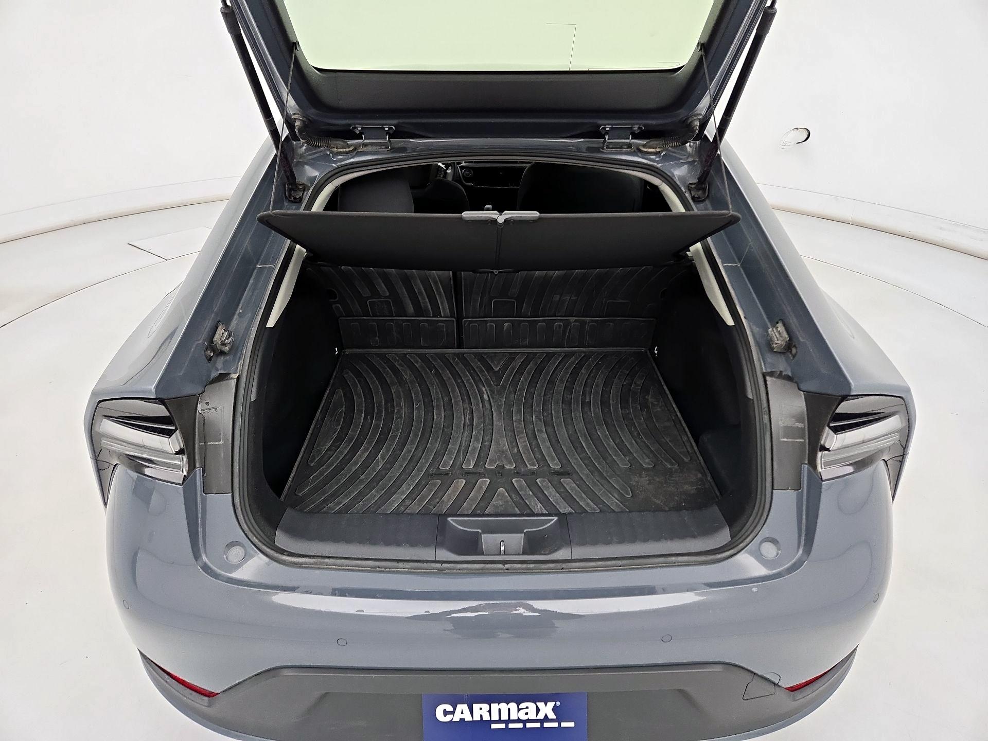 Thumbnail: 2024 Toyota Prius Prime - 20