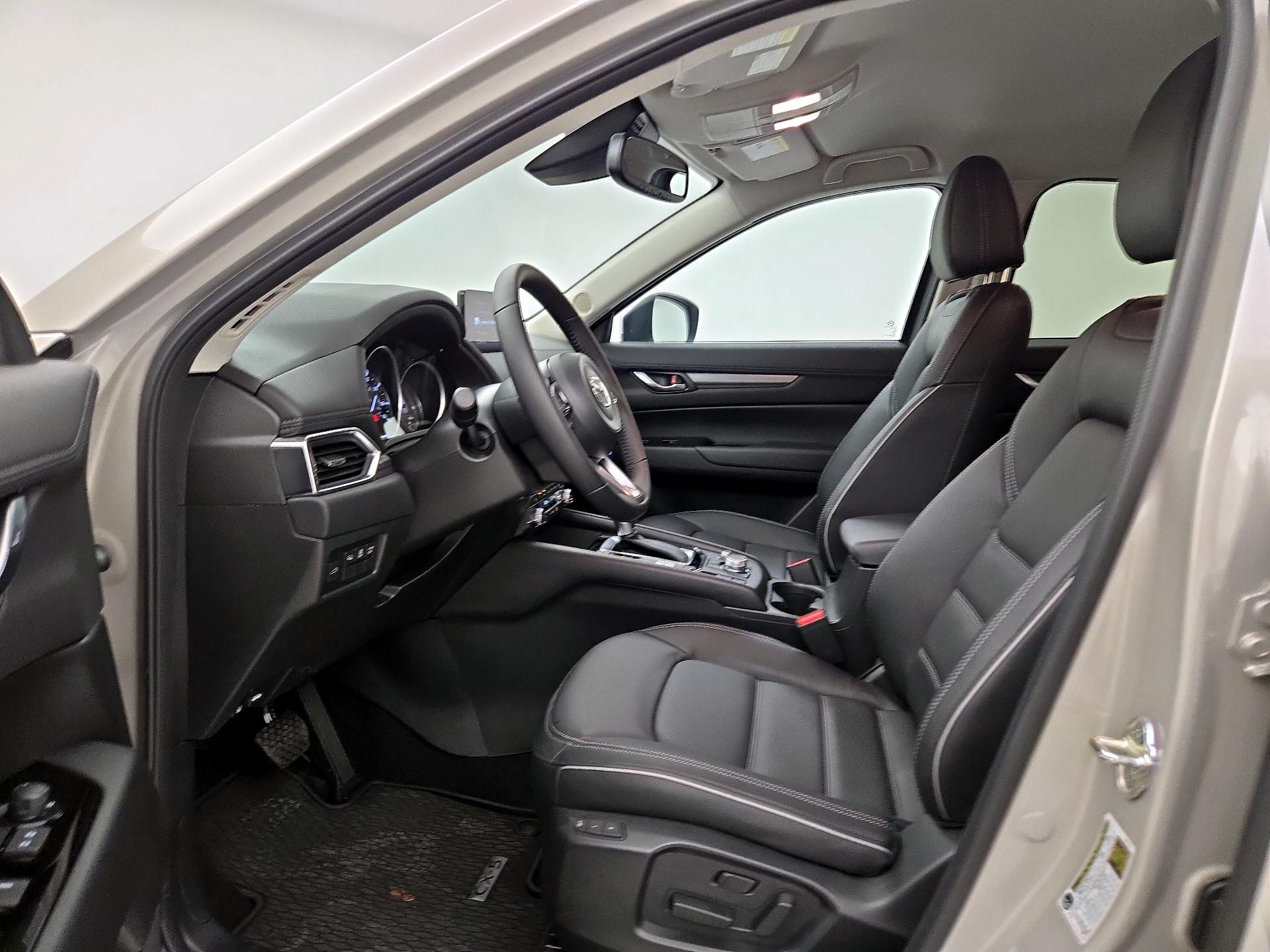 Thumbnail: 2025 Mazda CX-5 - 11