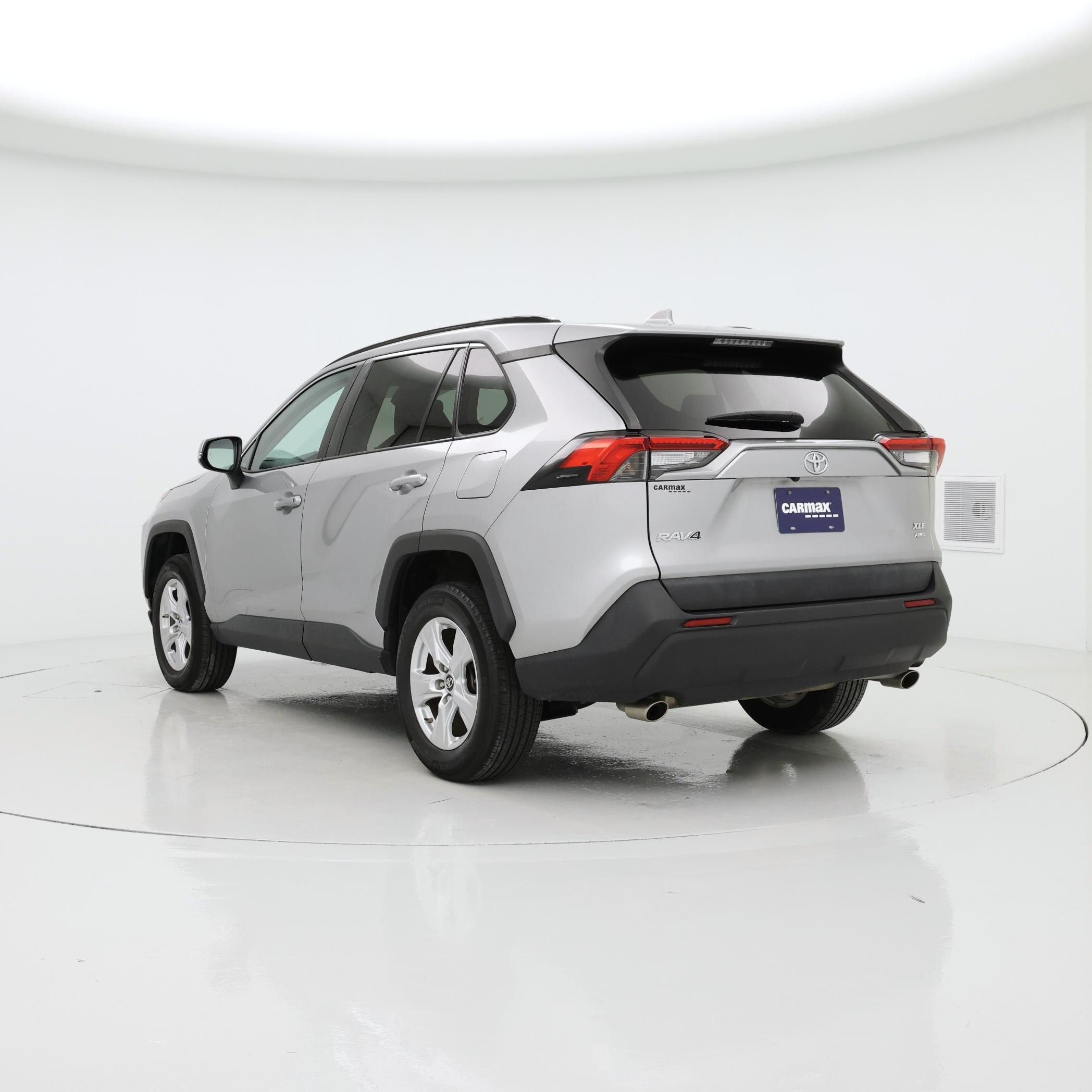 Thumbnail: 2019 Toyota RAV4 - 2