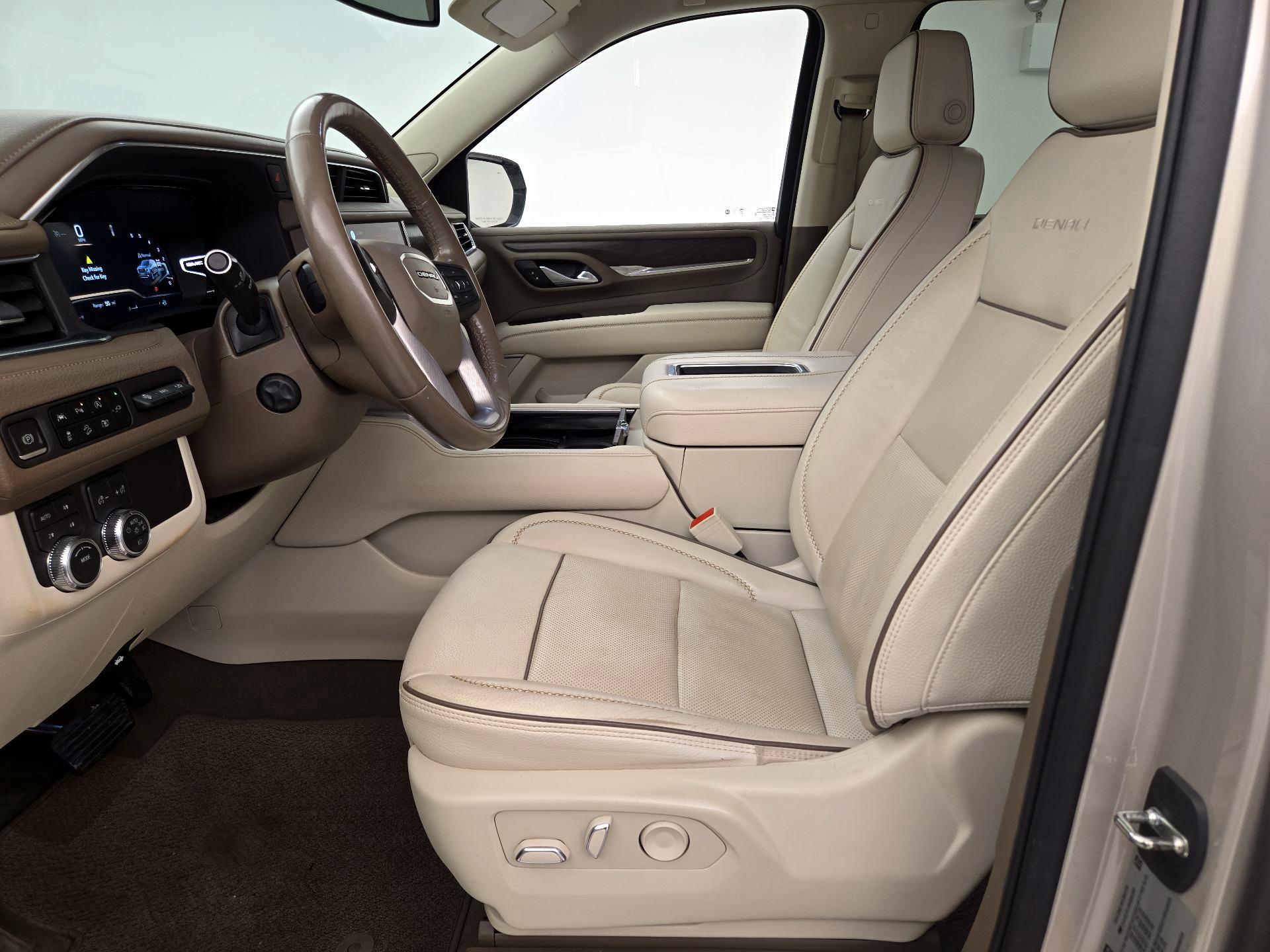 Thumbnail: 2022 GMC Yukon XL - 11