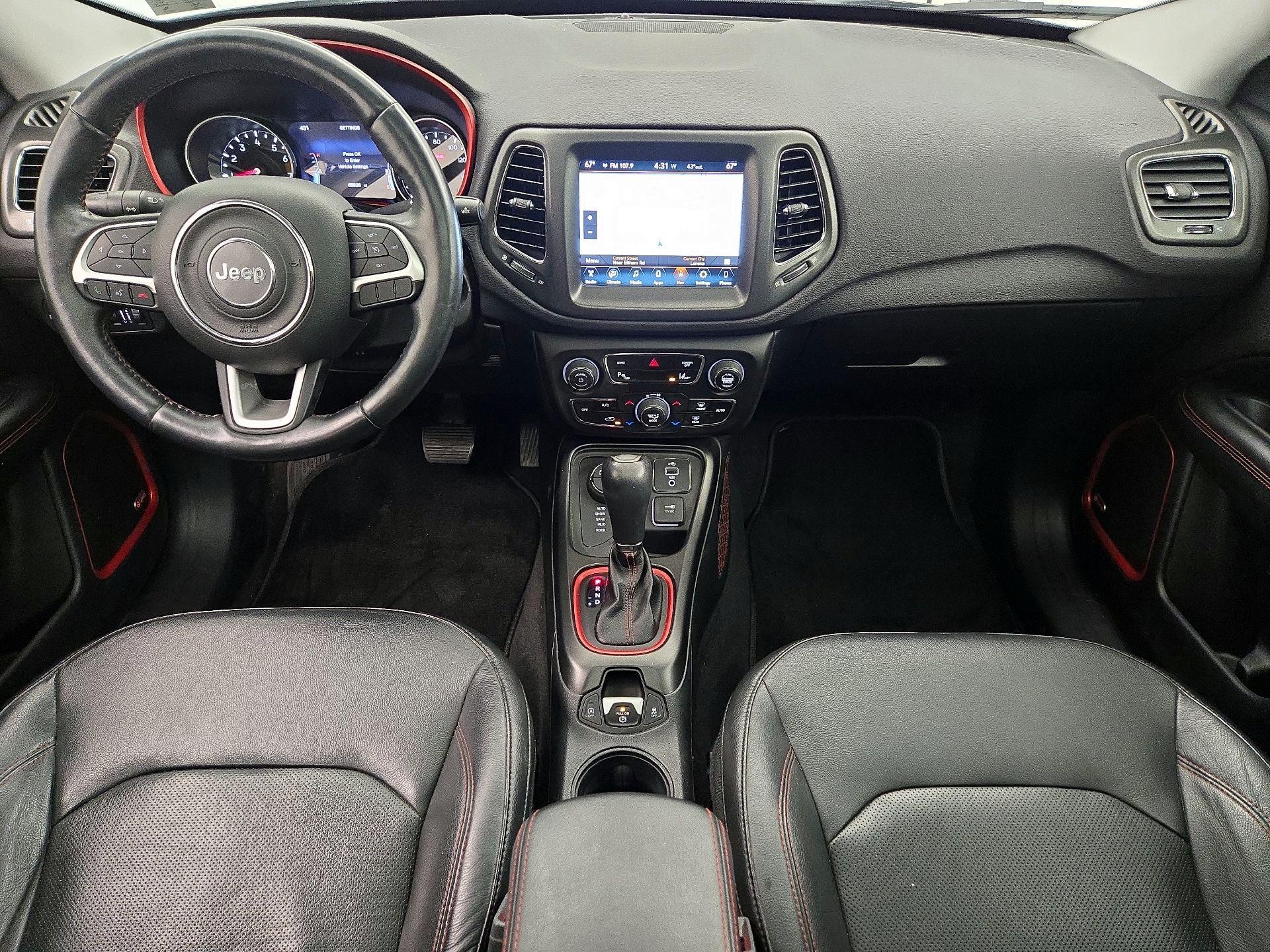 Thumbnail: 2018 Jeep Compass - 9