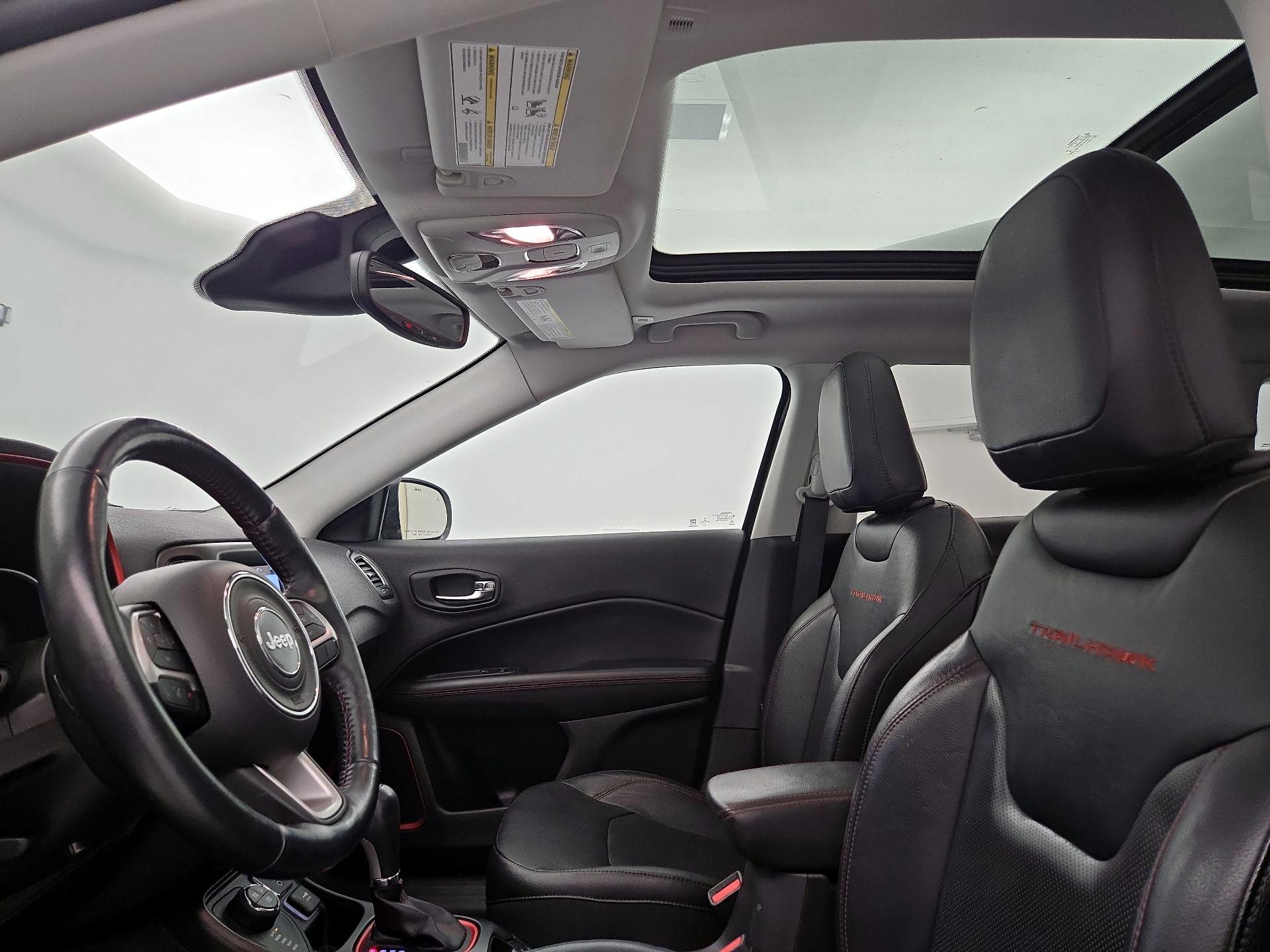 Thumbnail: 2018 Jeep Compass - 20