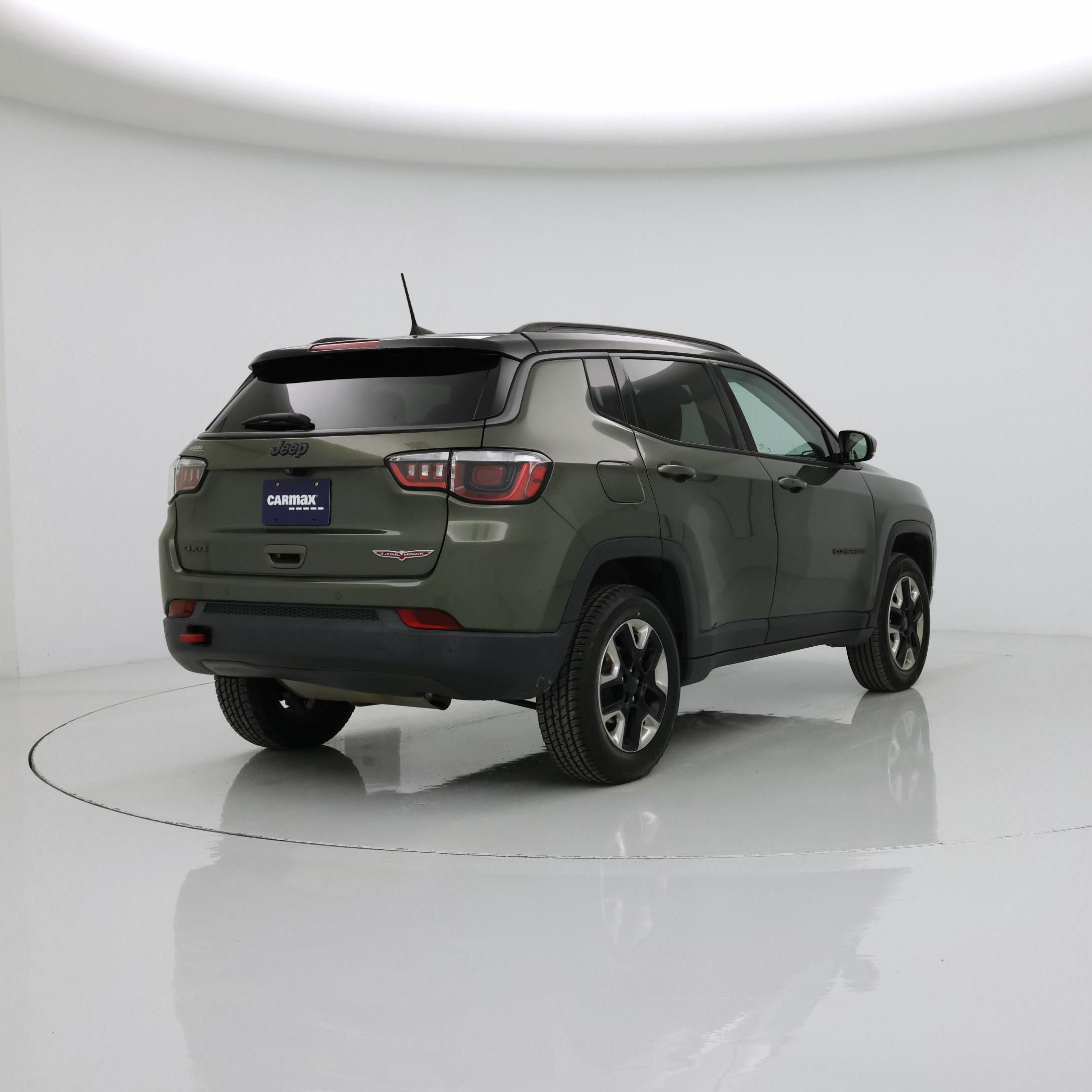 Thumbnail: 2018 Jeep Compass - 8
