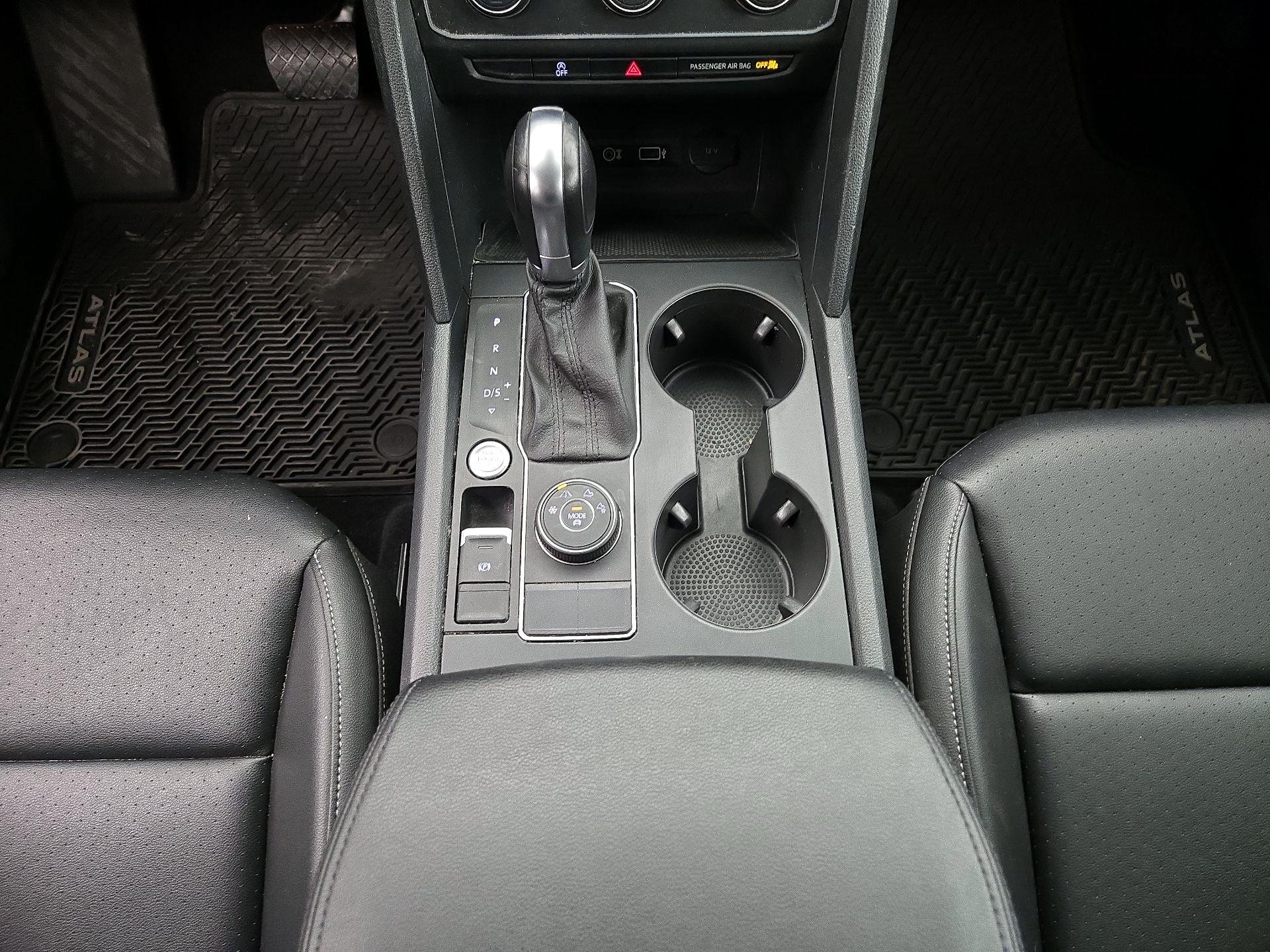 Thumbnail: 2018 Volkswagen Atlas - 17