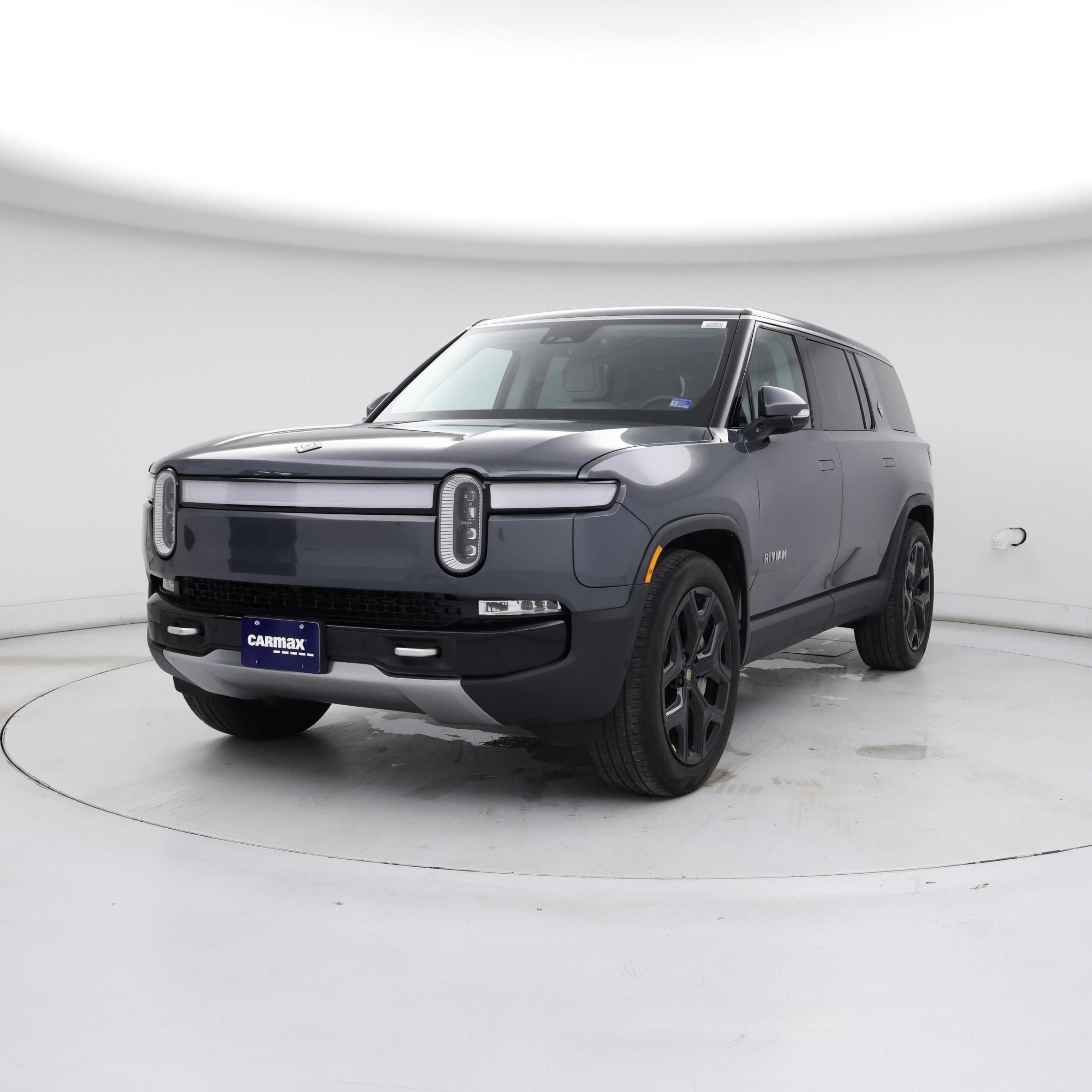 Thumbnail: 2024 Rivian R1S - 4