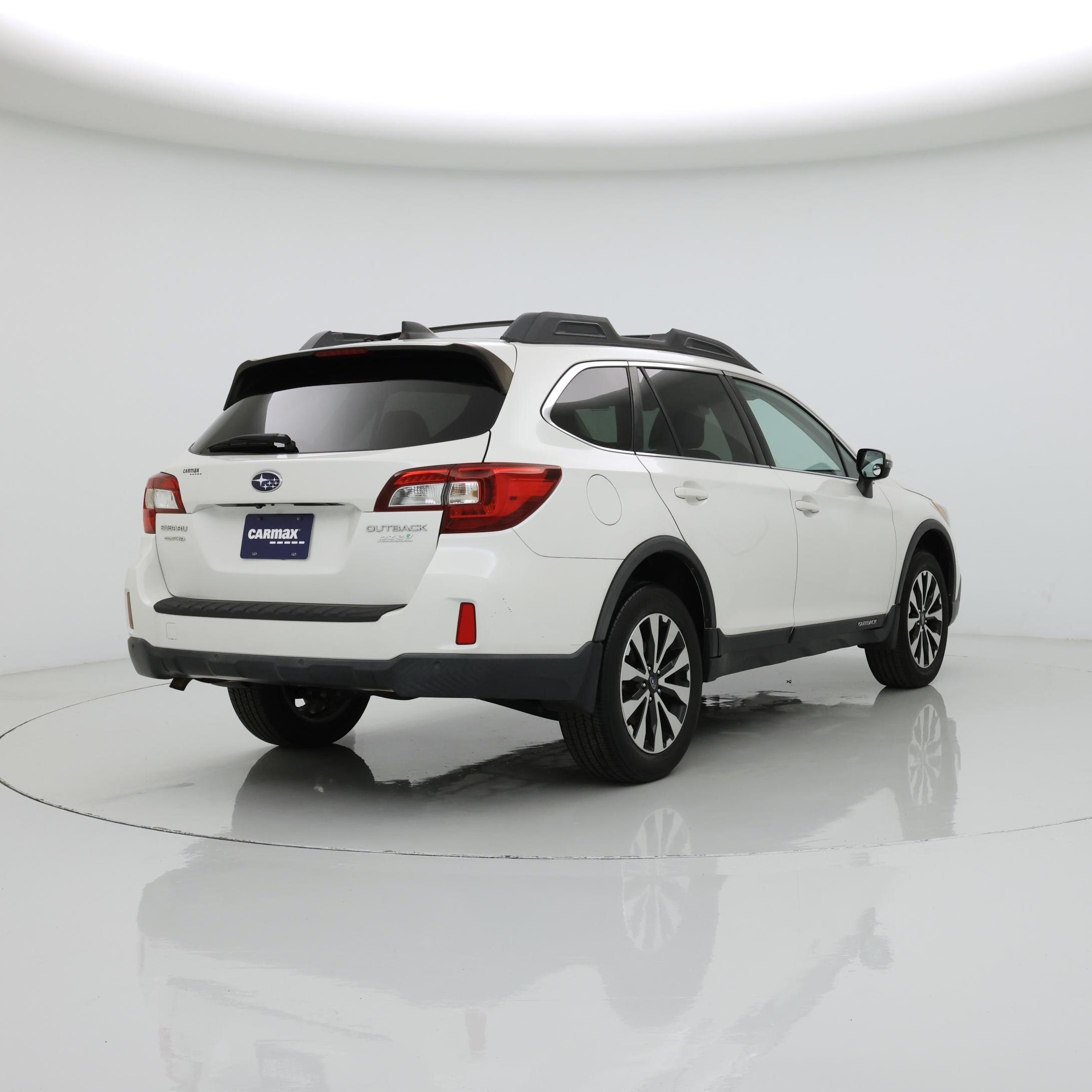 Thumbnail: 2017 Subaru Outback - 8