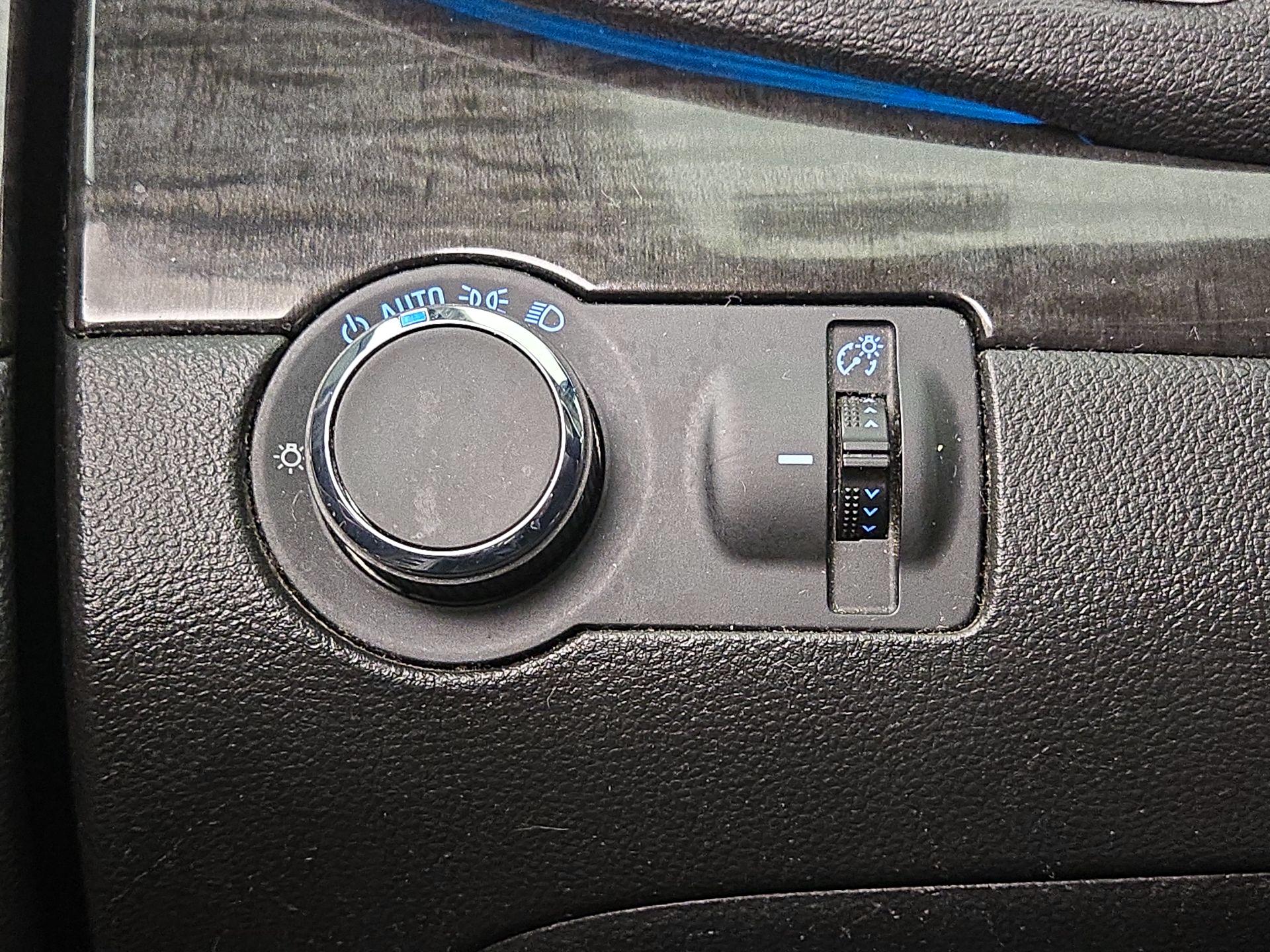 Thumbnail: 2016 Buick Encore - 13