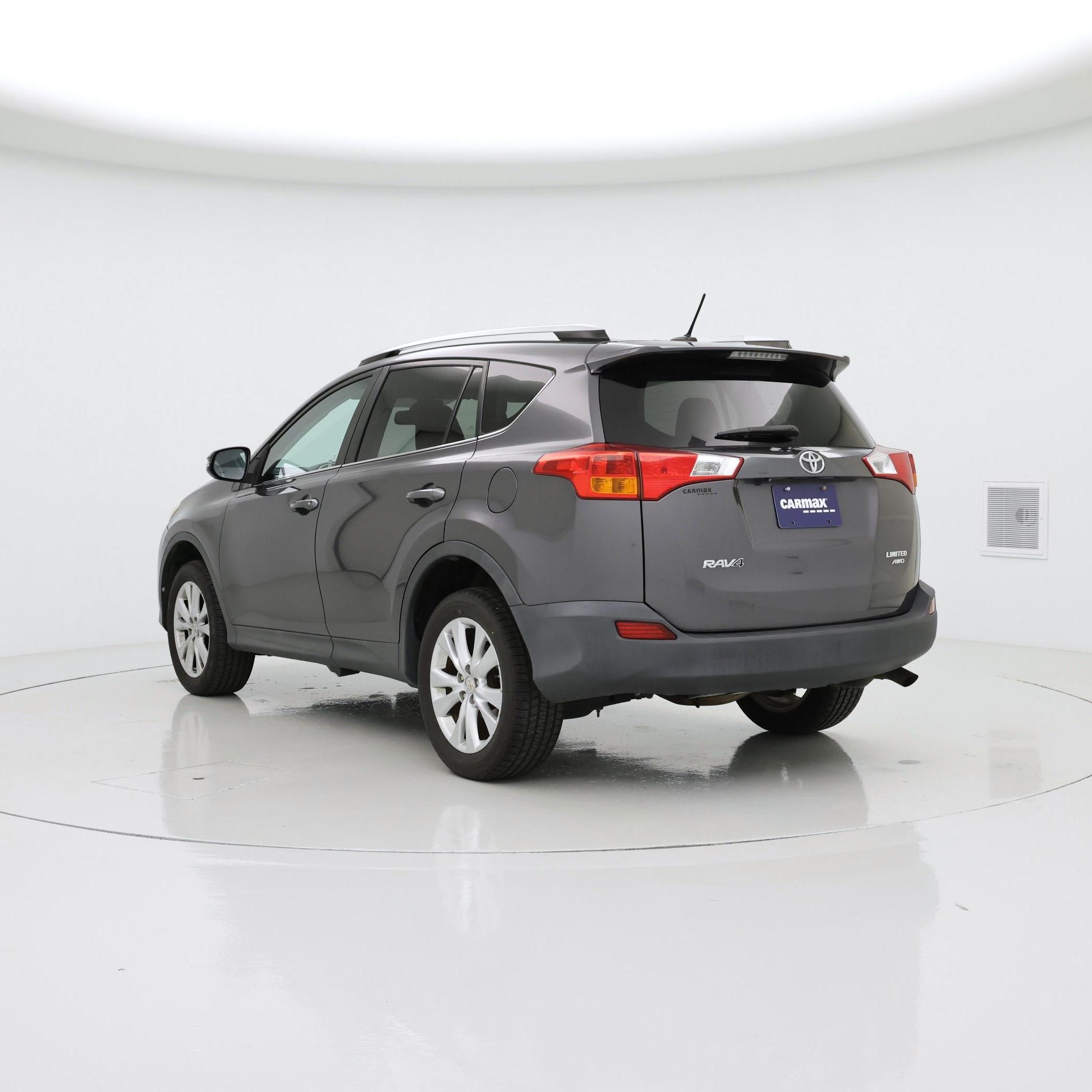Thumbnail: 2014 Toyota RAV4 - 2