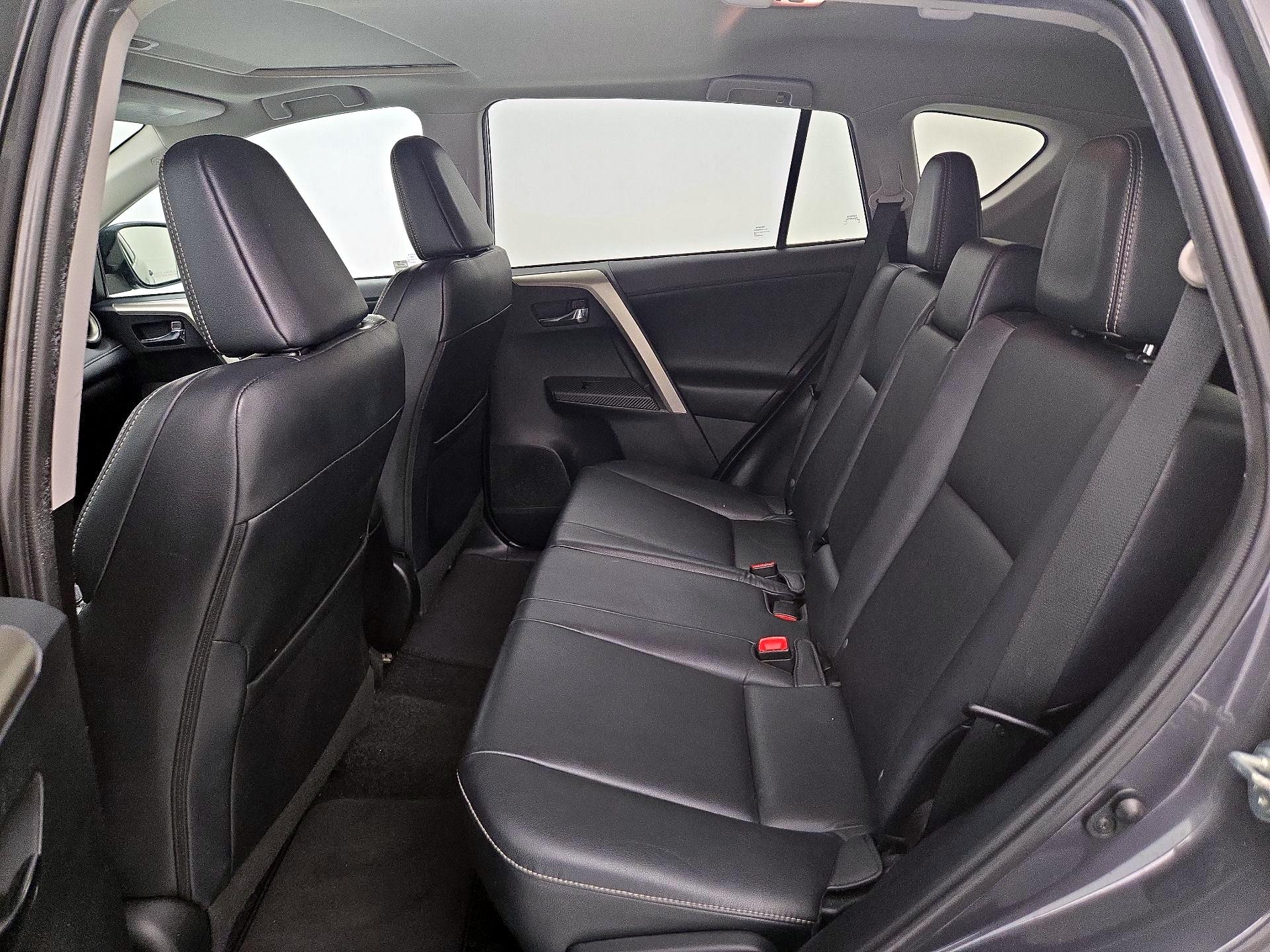 Thumbnail: 2014 Toyota RAV4 - 20