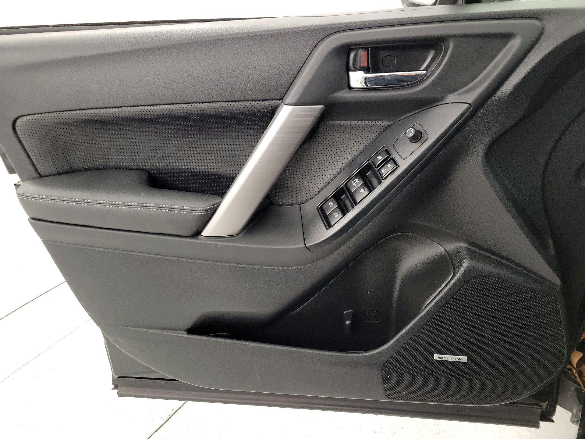 Thumbnail: 2015 Subaru Forester - 12