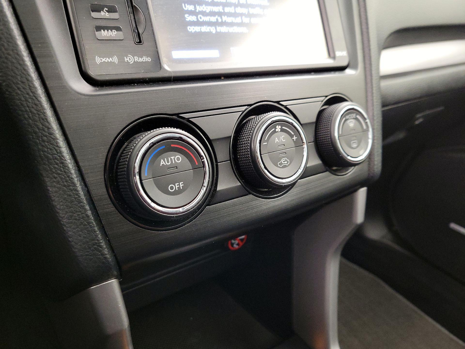 Thumbnail: 2015 Subaru Forester - 16