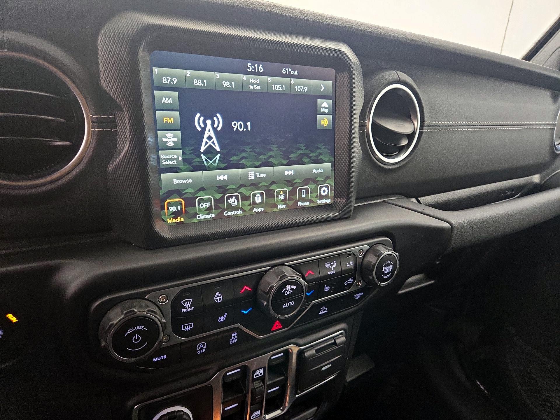 Thumbnail: 2023 Jeep Wrangler - 16