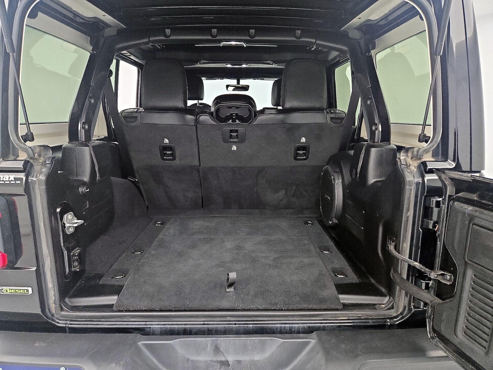 2023 Jeep Wrangler 4-Door Sahara - Photo 22