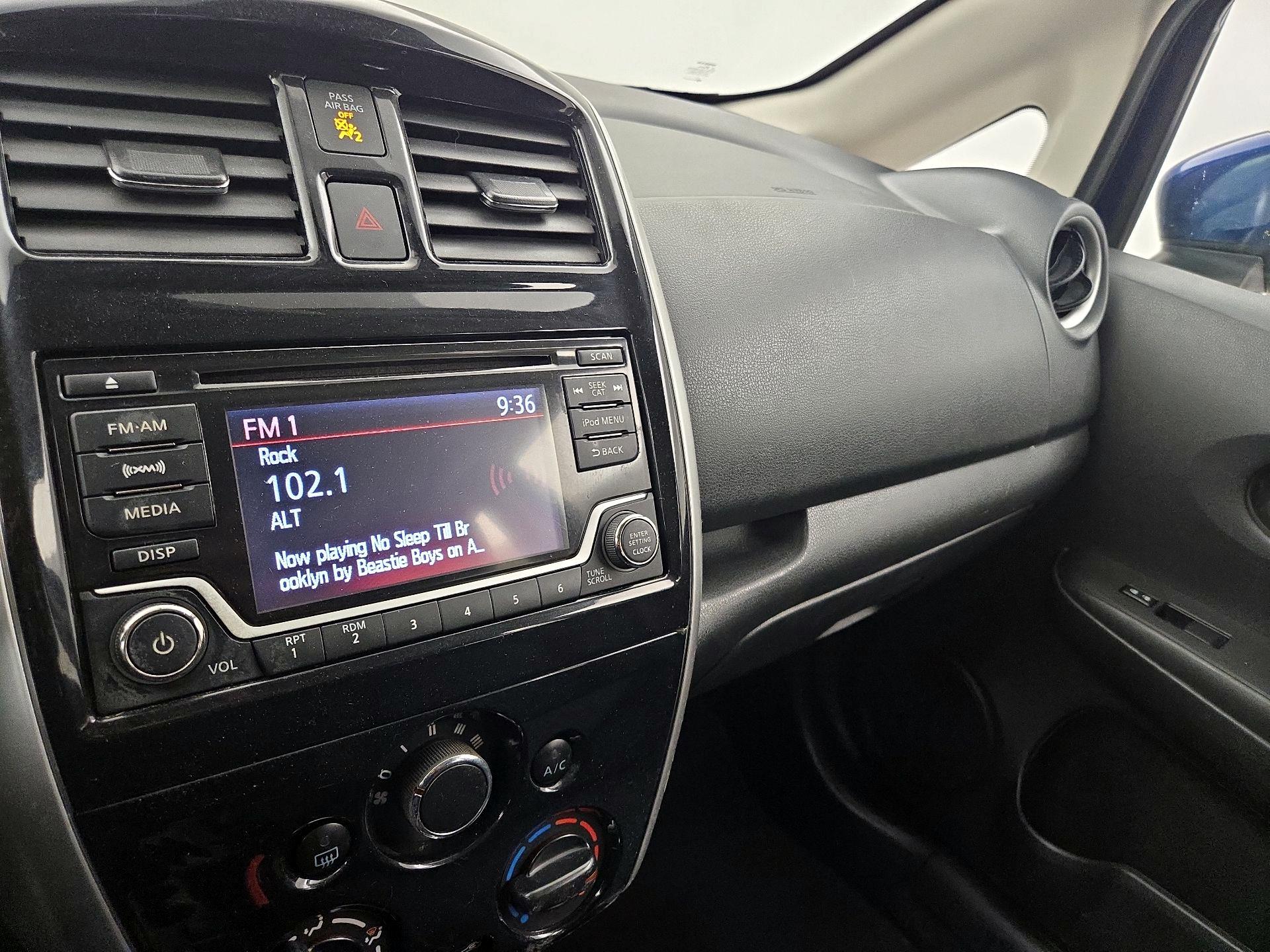 Thumbnail: 2017 Nissan Versa Note - 15