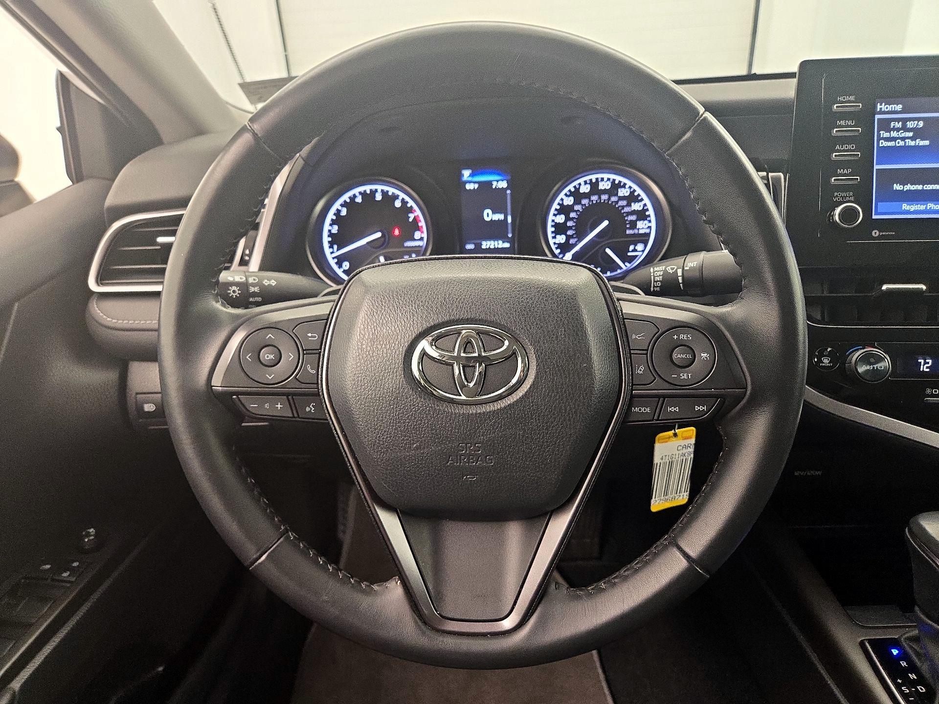 Thumbnail: 2023 Toyota Camry - 10