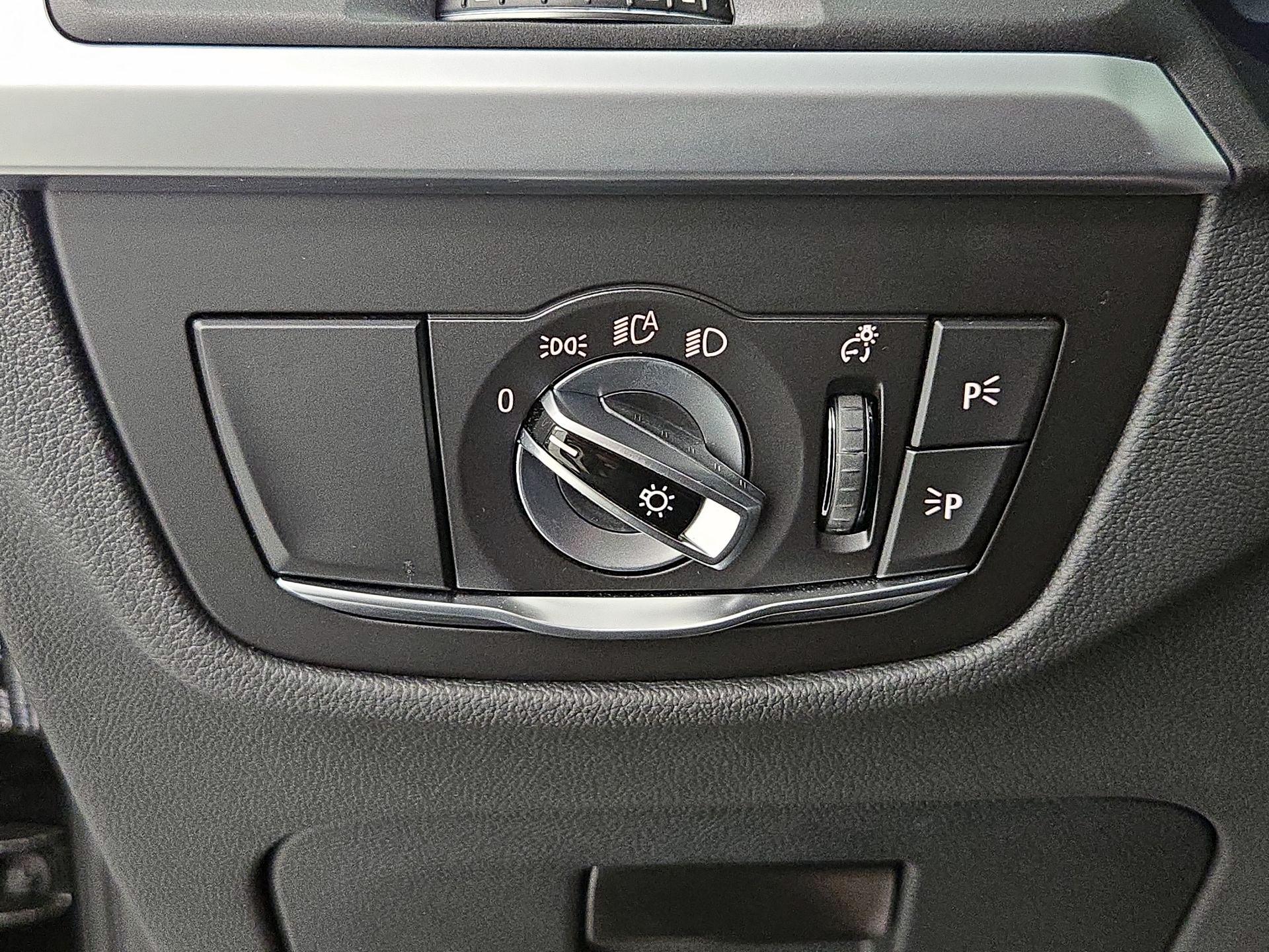 Thumbnail: 2022 BMW X3 - 13