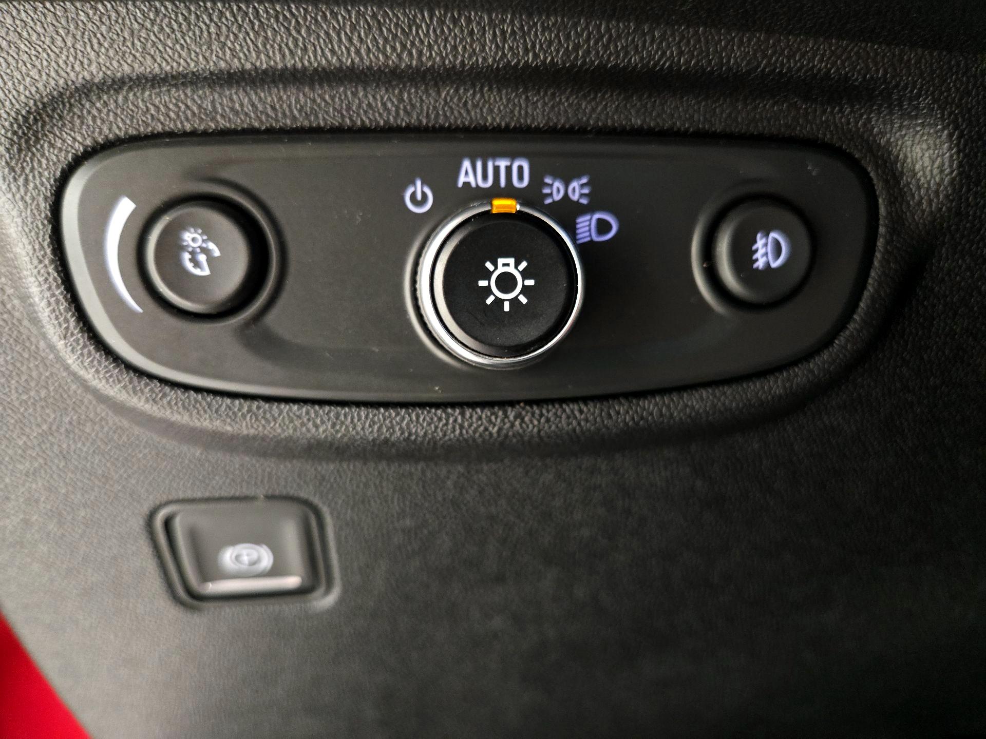 Thumbnail: 2018 GMC Terrain - 13