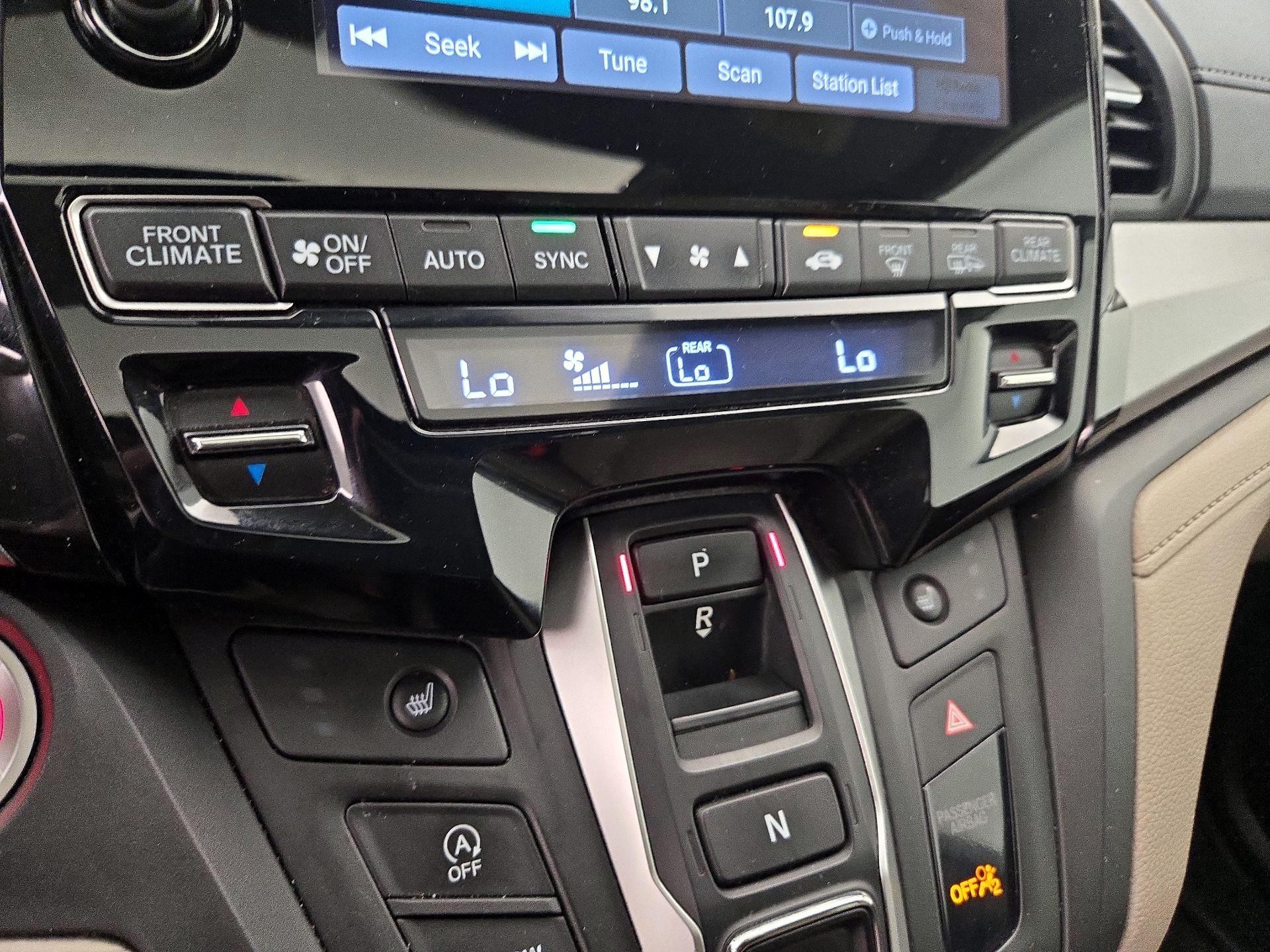 Thumbnail: 2021 Honda Odyssey - 16