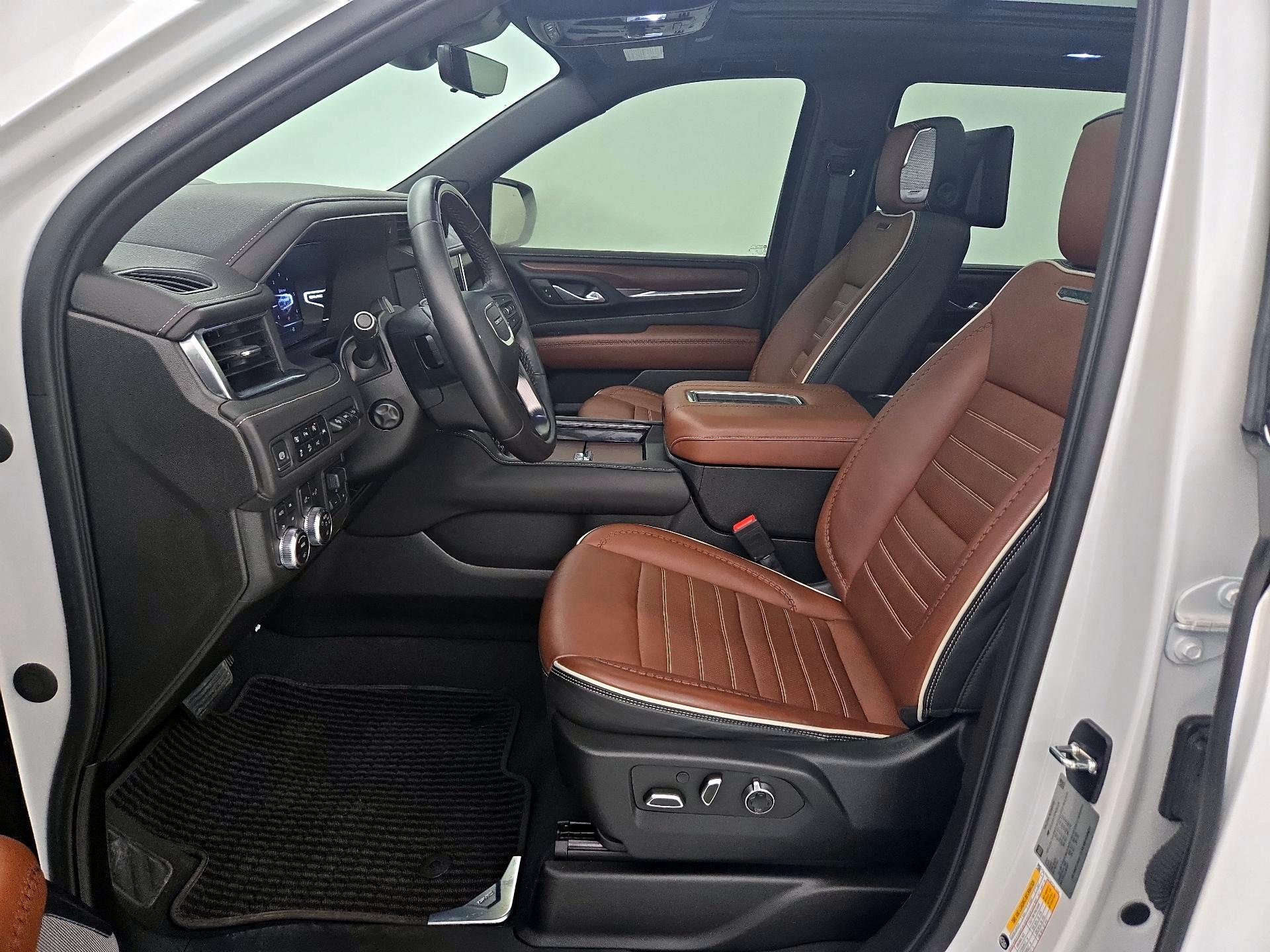 Thumbnail: 2023 GMC Yukon - 11