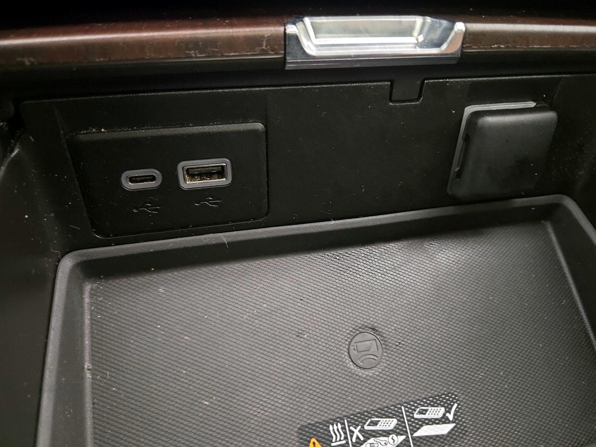 Thumbnail: 2023 GMC Yukon - 19