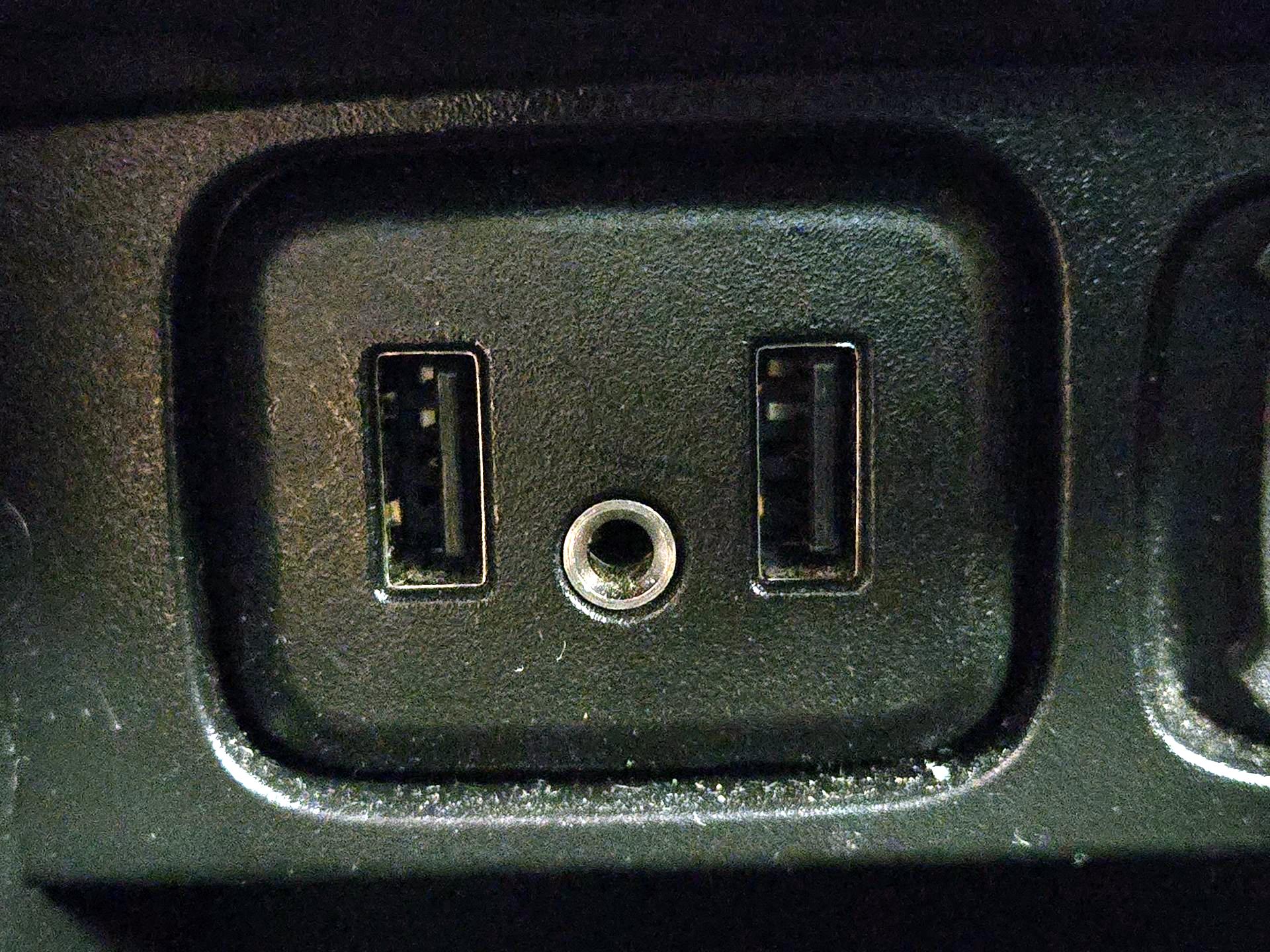 Thumbnail: 2018 Buick Encore - 19