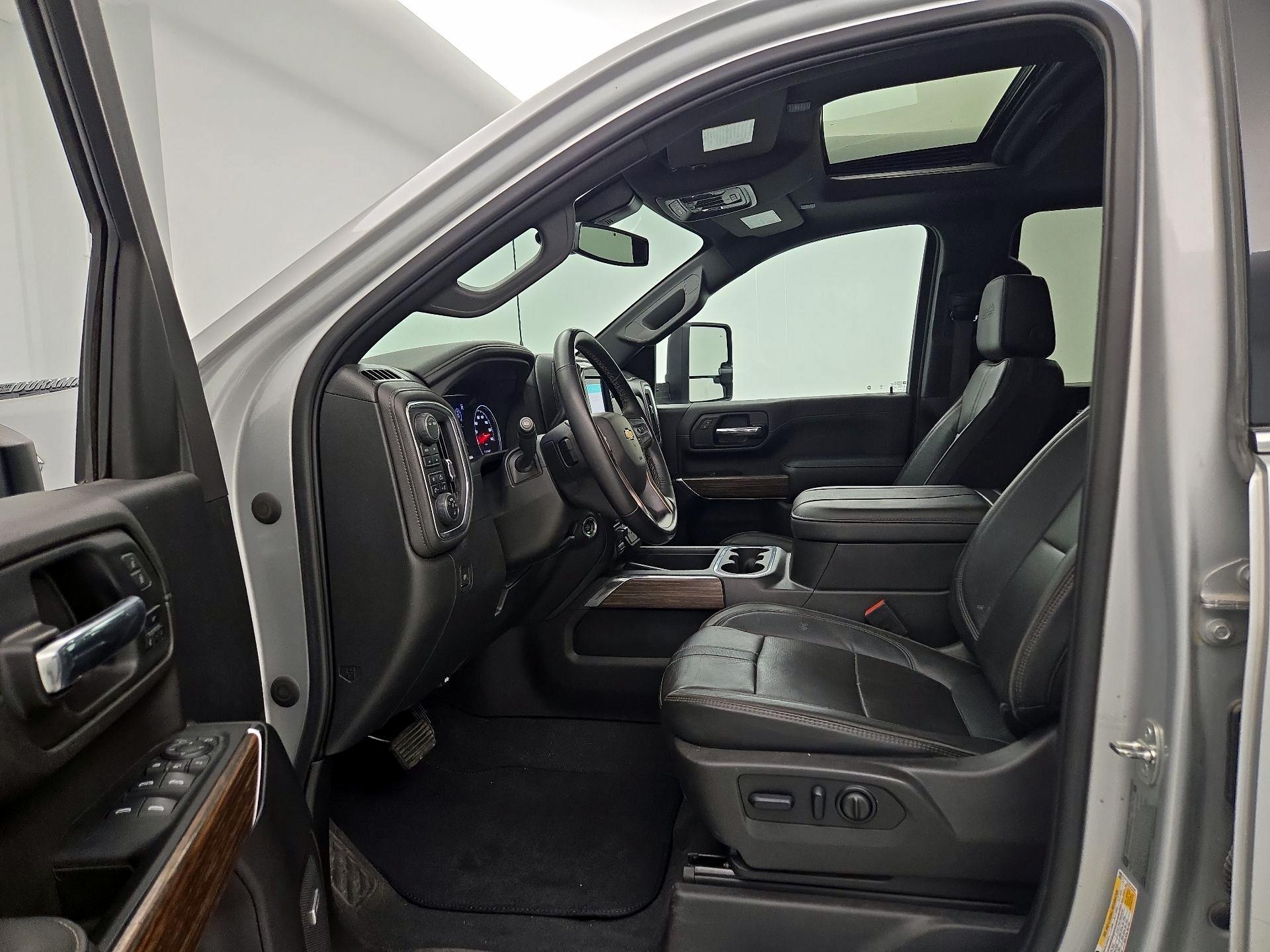 Thumbnail: 2023 Chevrolet Silverado 3500 - 11