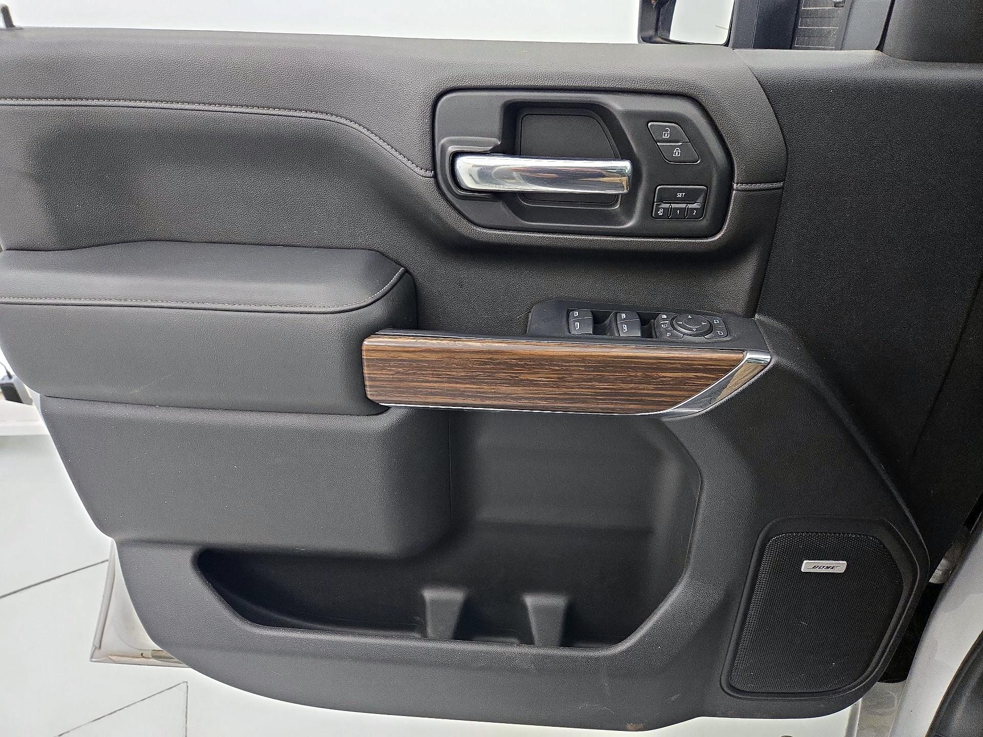 Thumbnail: 2023 Chevrolet Silverado 3500 - 12