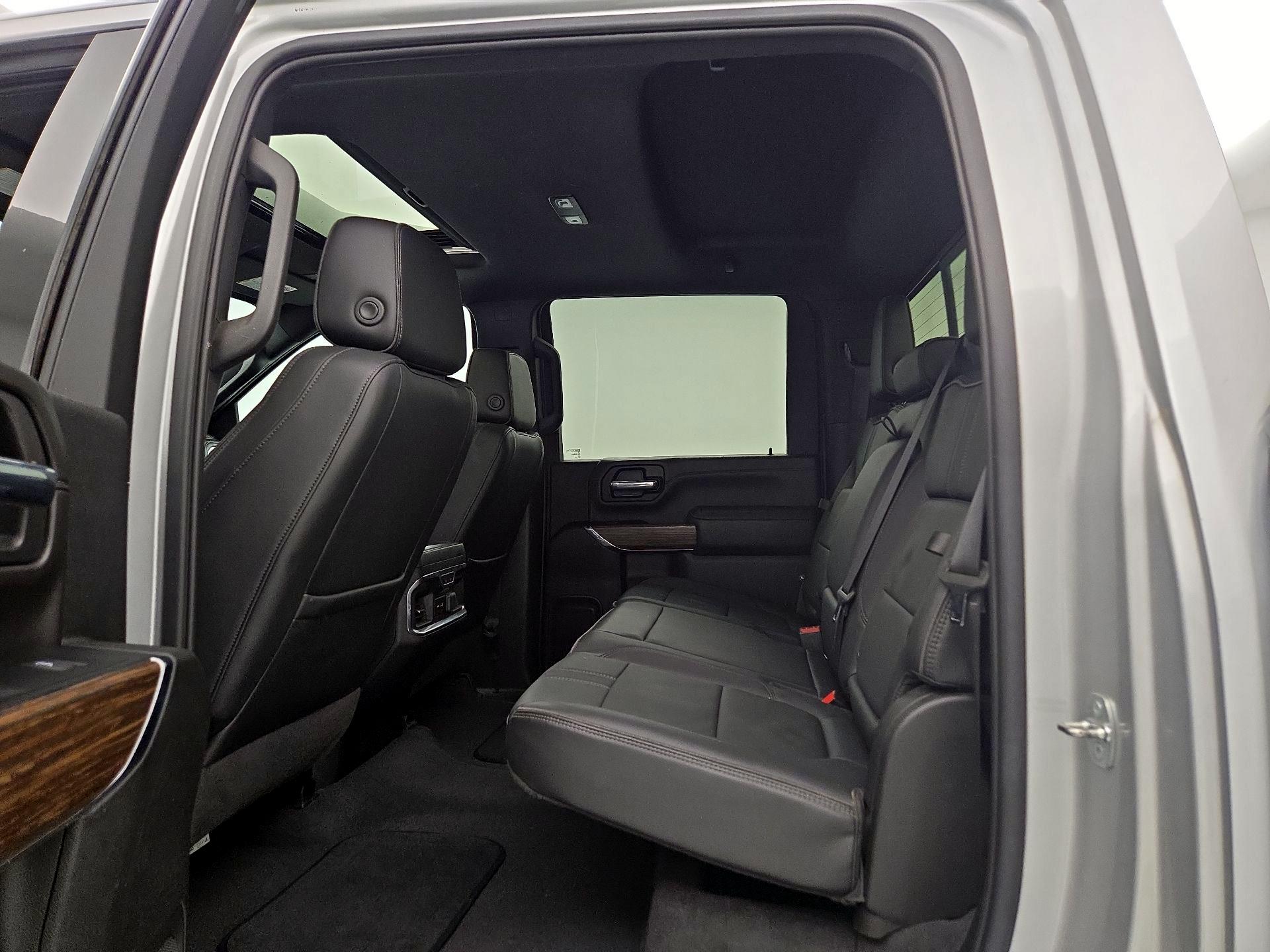 Thumbnail: 2023 Chevrolet Silverado 3500 - 20