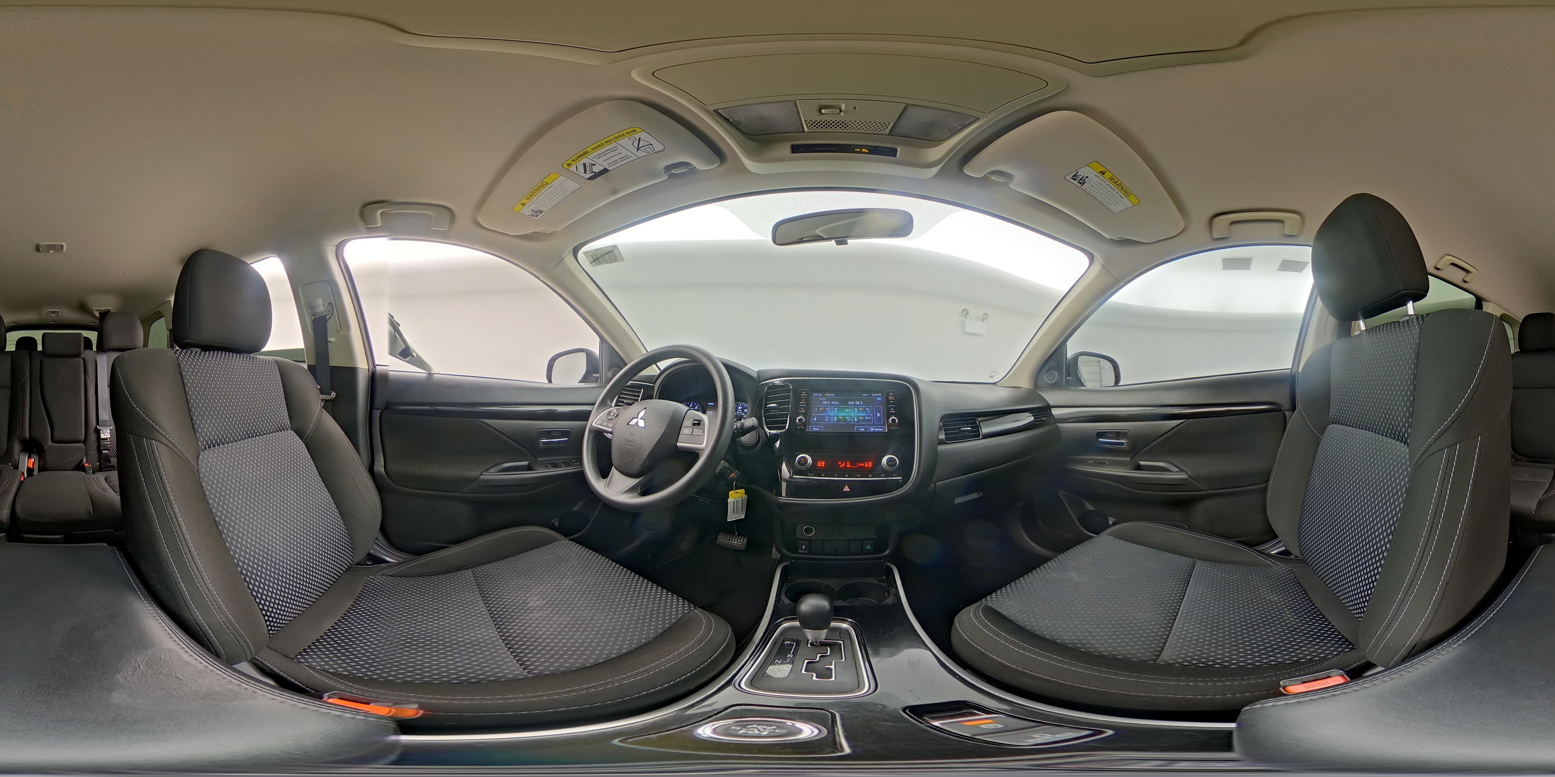 2020 Mitsubishi Outlander ES - Photo 26