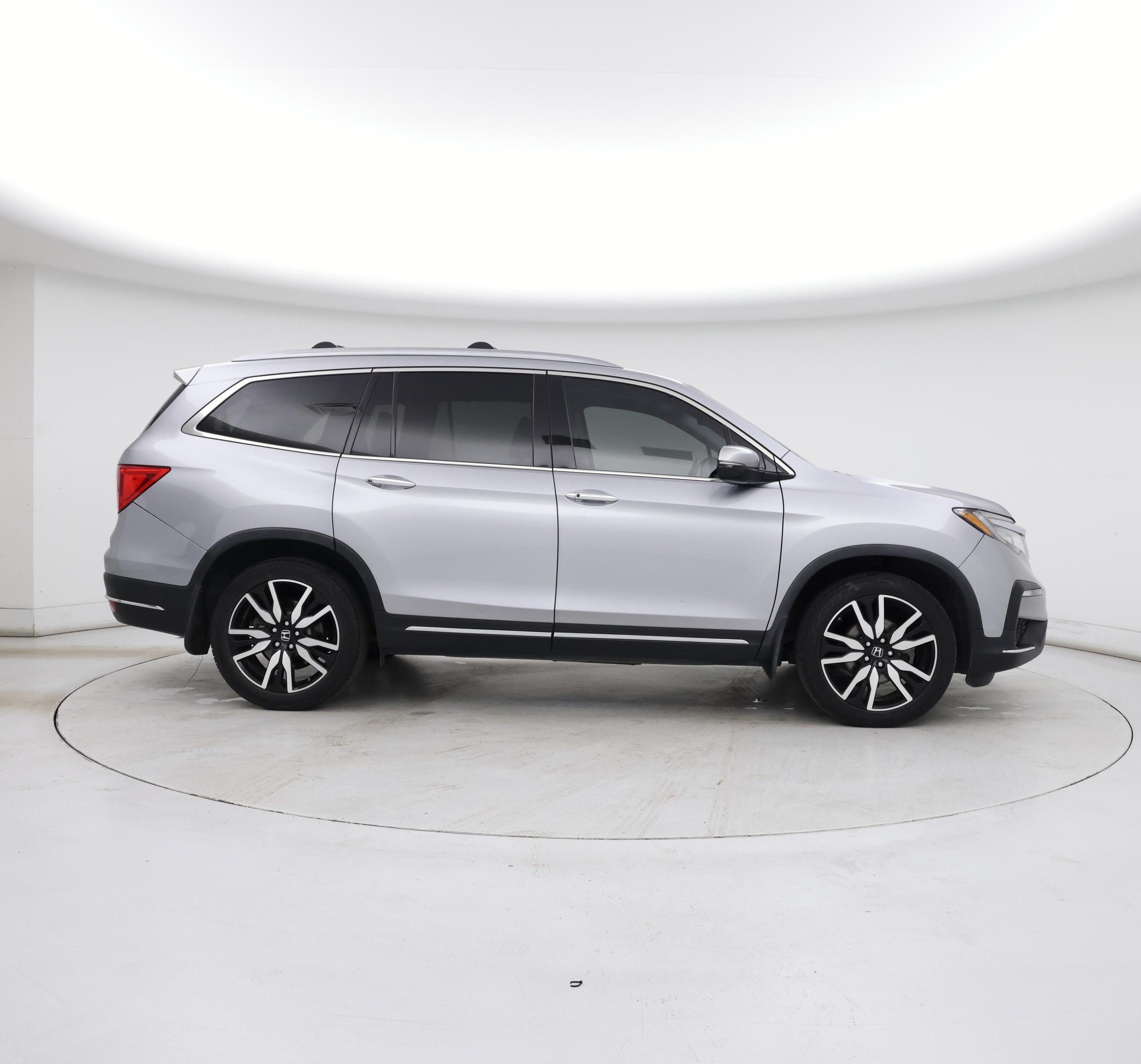 Thumbnail: 2019 Honda Pilot - 7