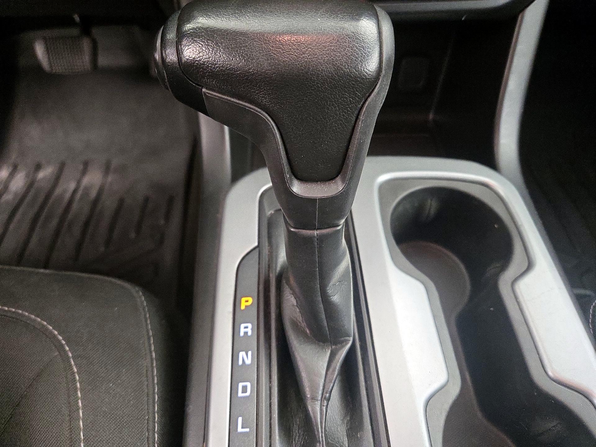 Thumbnail: 2017 Chevrolet Colorado - 17