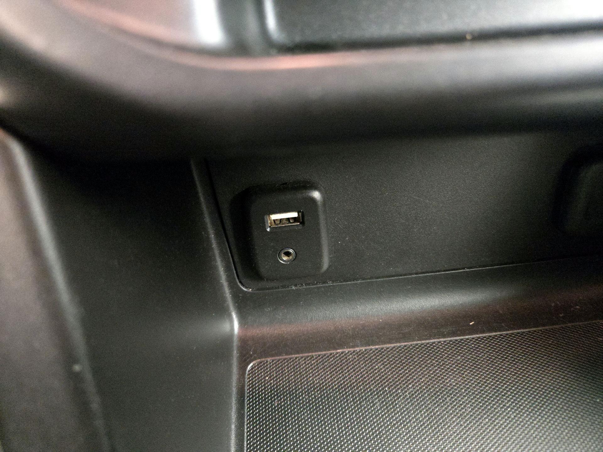 Thumbnail: 2017 Chevrolet Colorado - 18