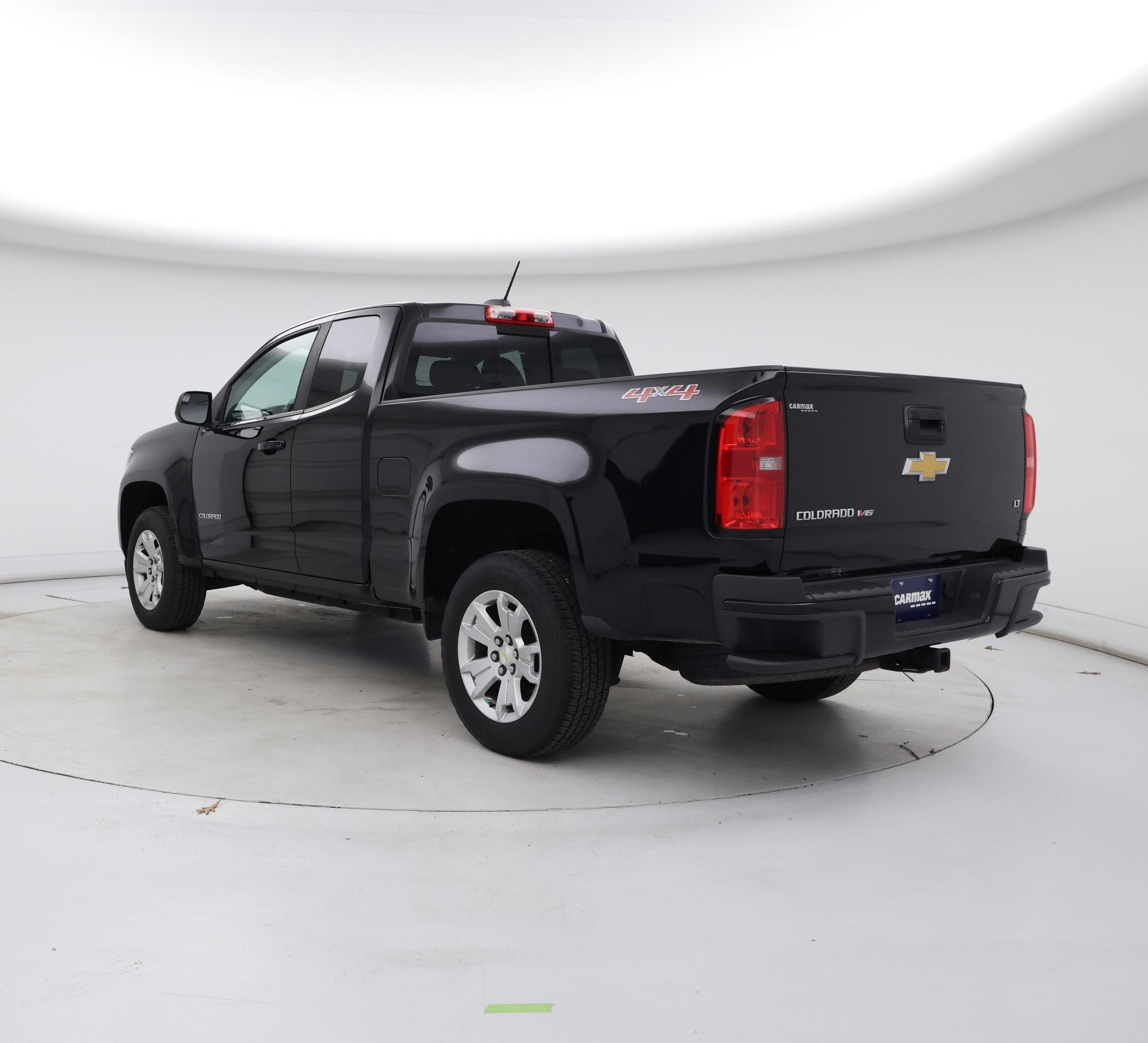 Thumbnail: 2017 Chevrolet Colorado - 2