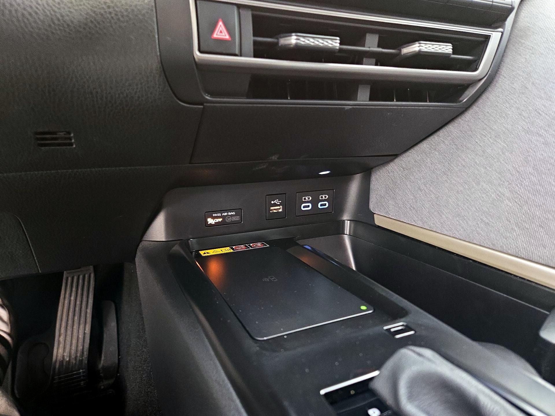 Thumbnail: 2026 Toyota Camry - 18