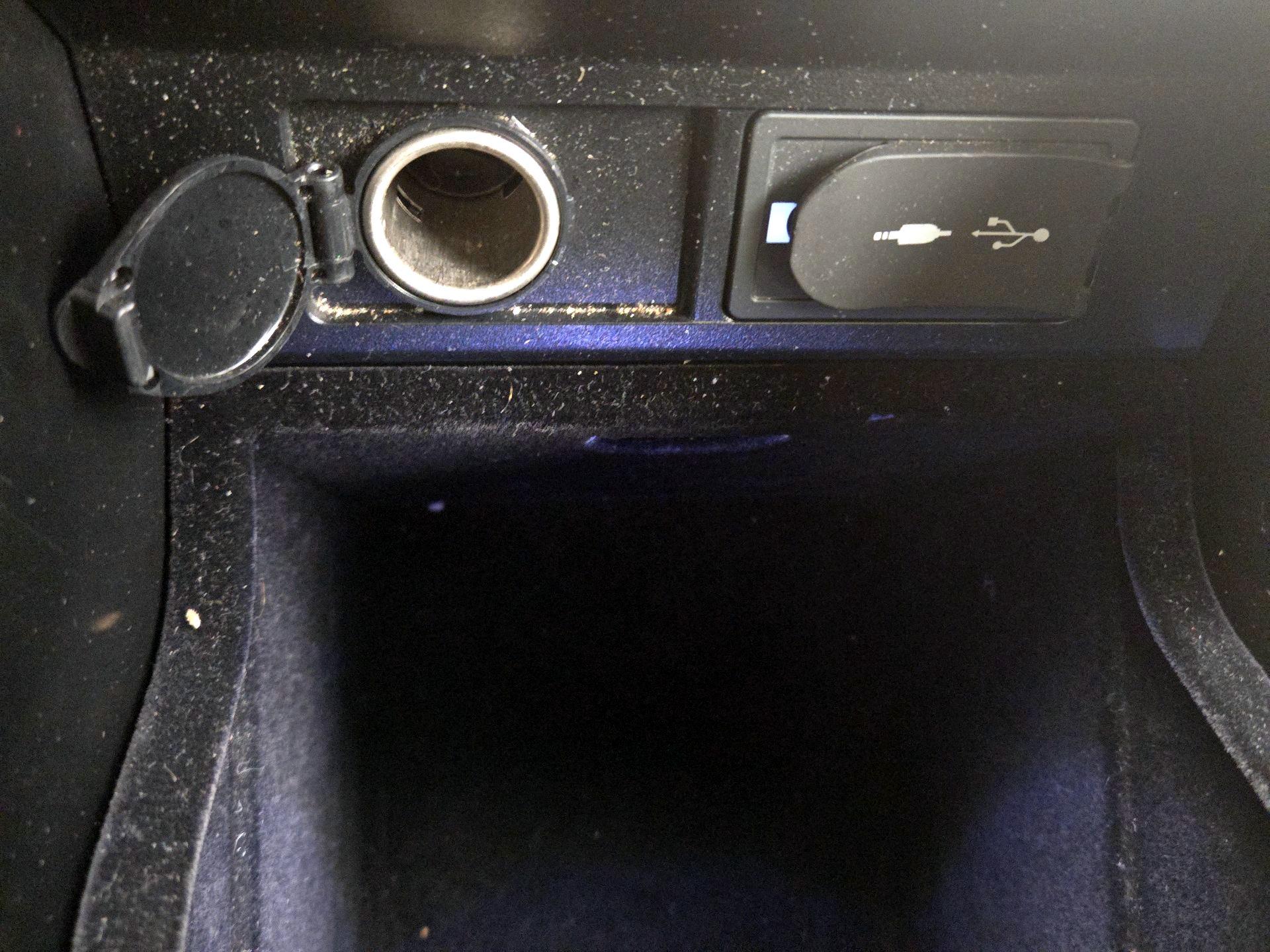 Thumbnail: 2016 Lexus RX - 19