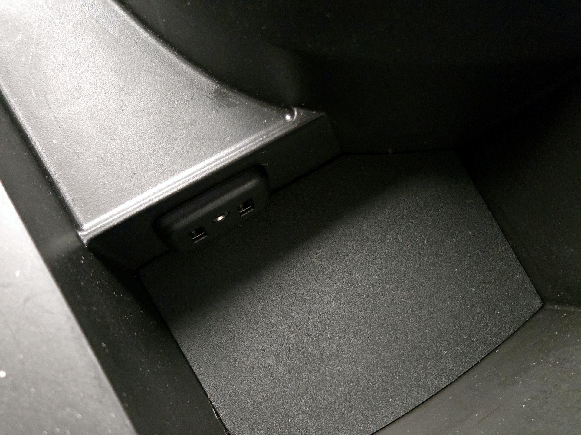 Thumbnail: 2023 Chevrolet Camaro - 18