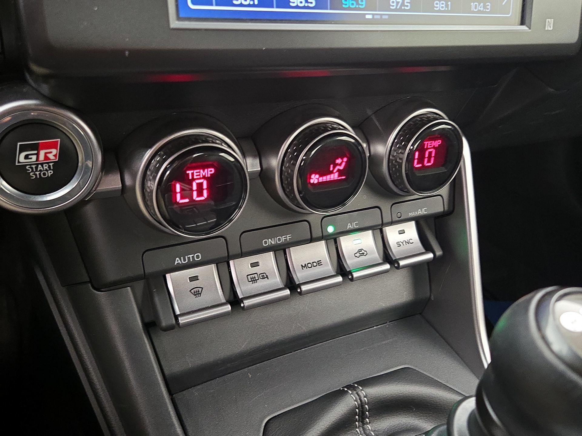 Thumbnail: 2024 Toyota GR86 - 16