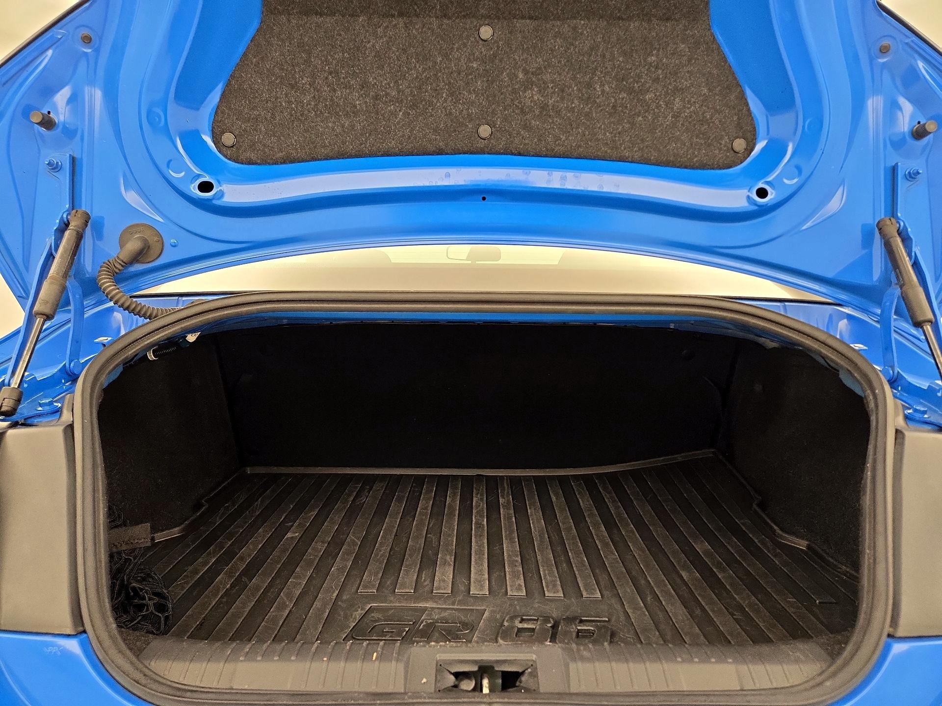 Thumbnail: 2024 Toyota GR86 - 20