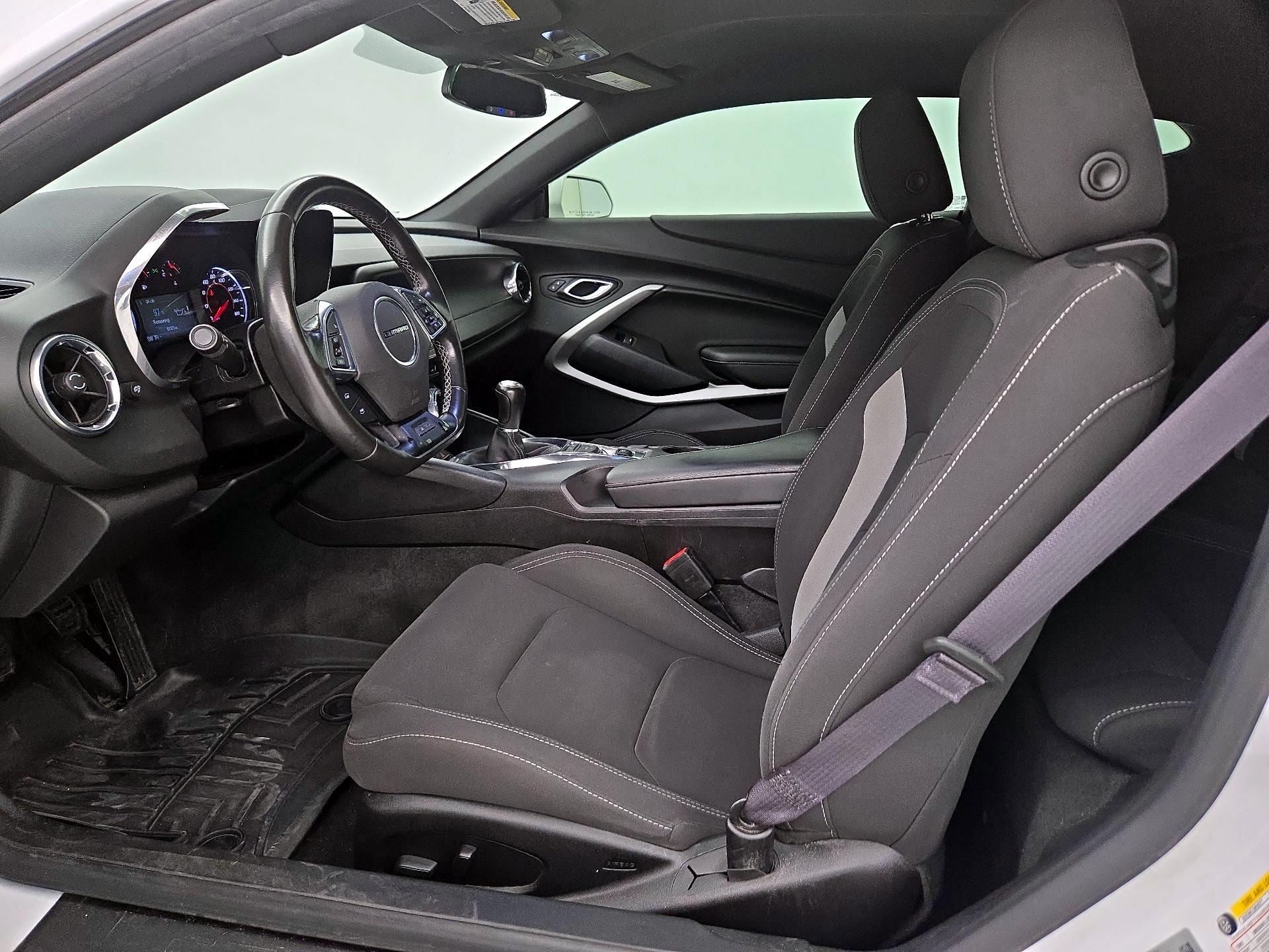 Thumbnail: 2017 Chevrolet Camaro - 11