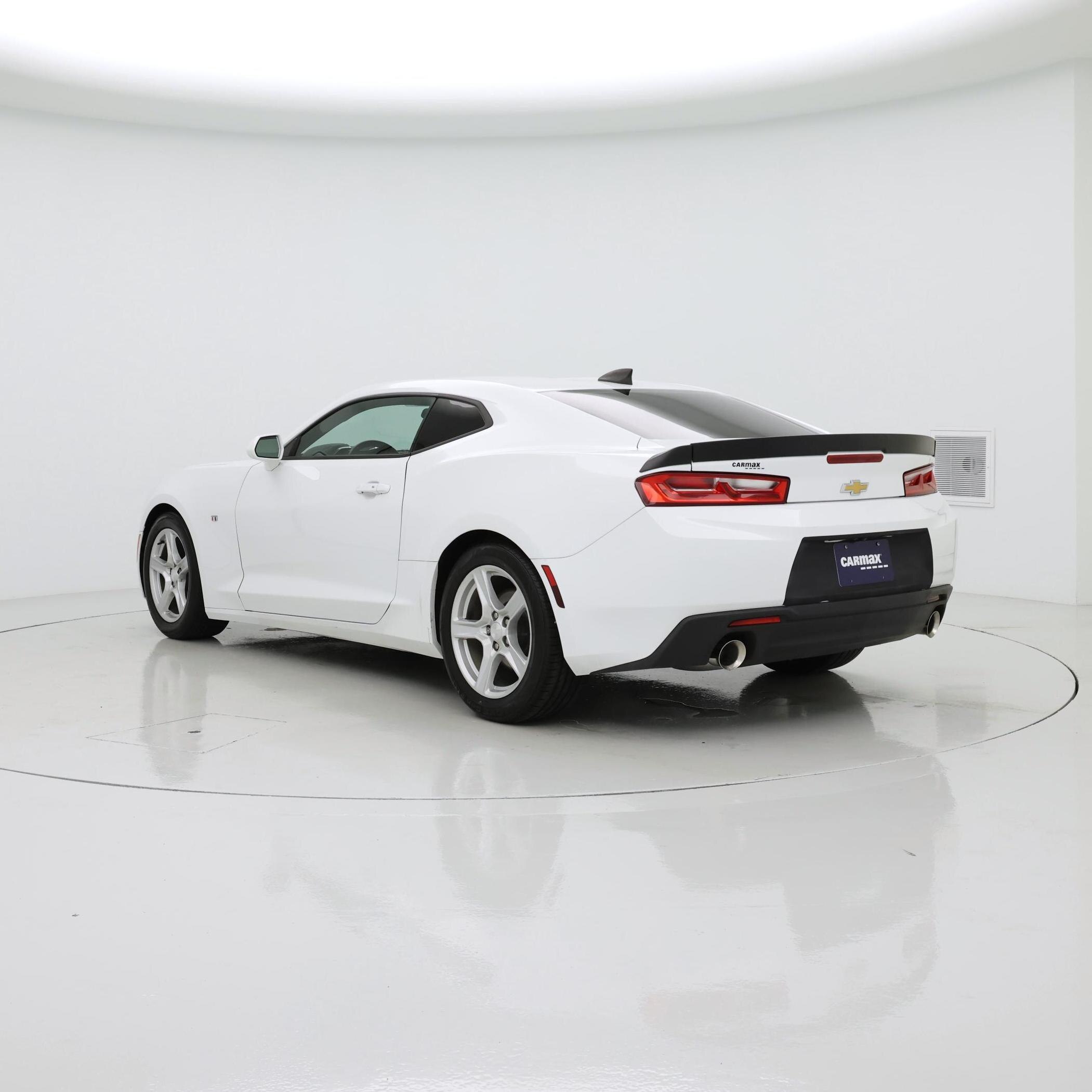 Thumbnail: 2017 Chevrolet Camaro - 2