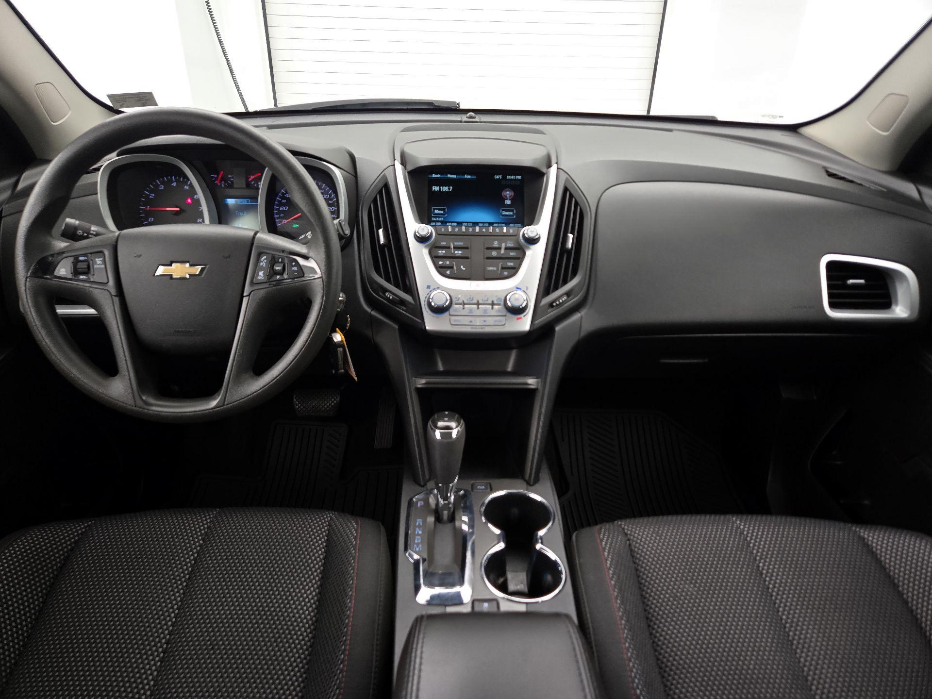 Thumbnail: 2016 Chevrolet Equinox - 9