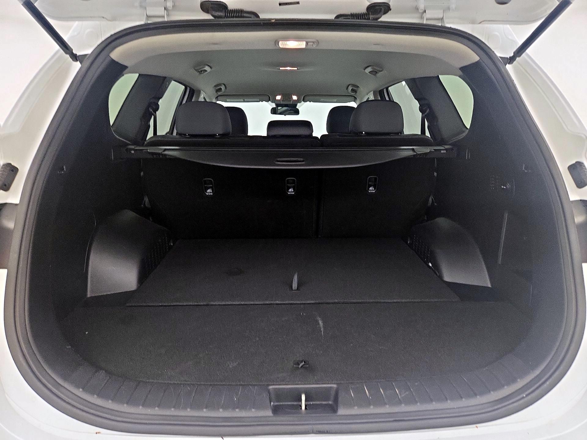 Thumbnail: 2020 Hyundai Santa Fe - 20