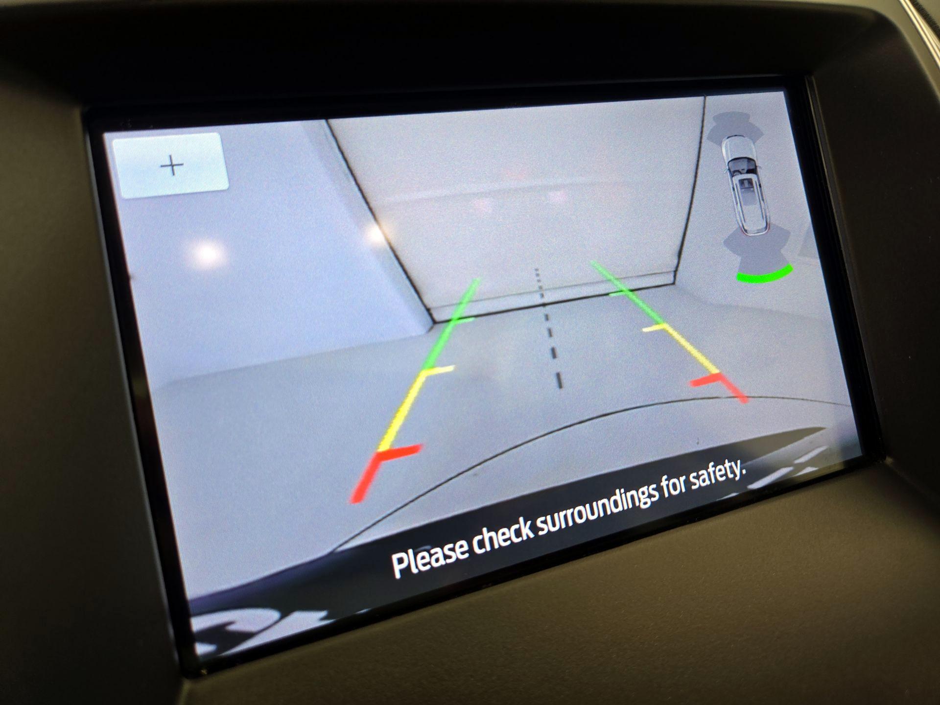 Thumbnail: 2020 Ford Edge - 15