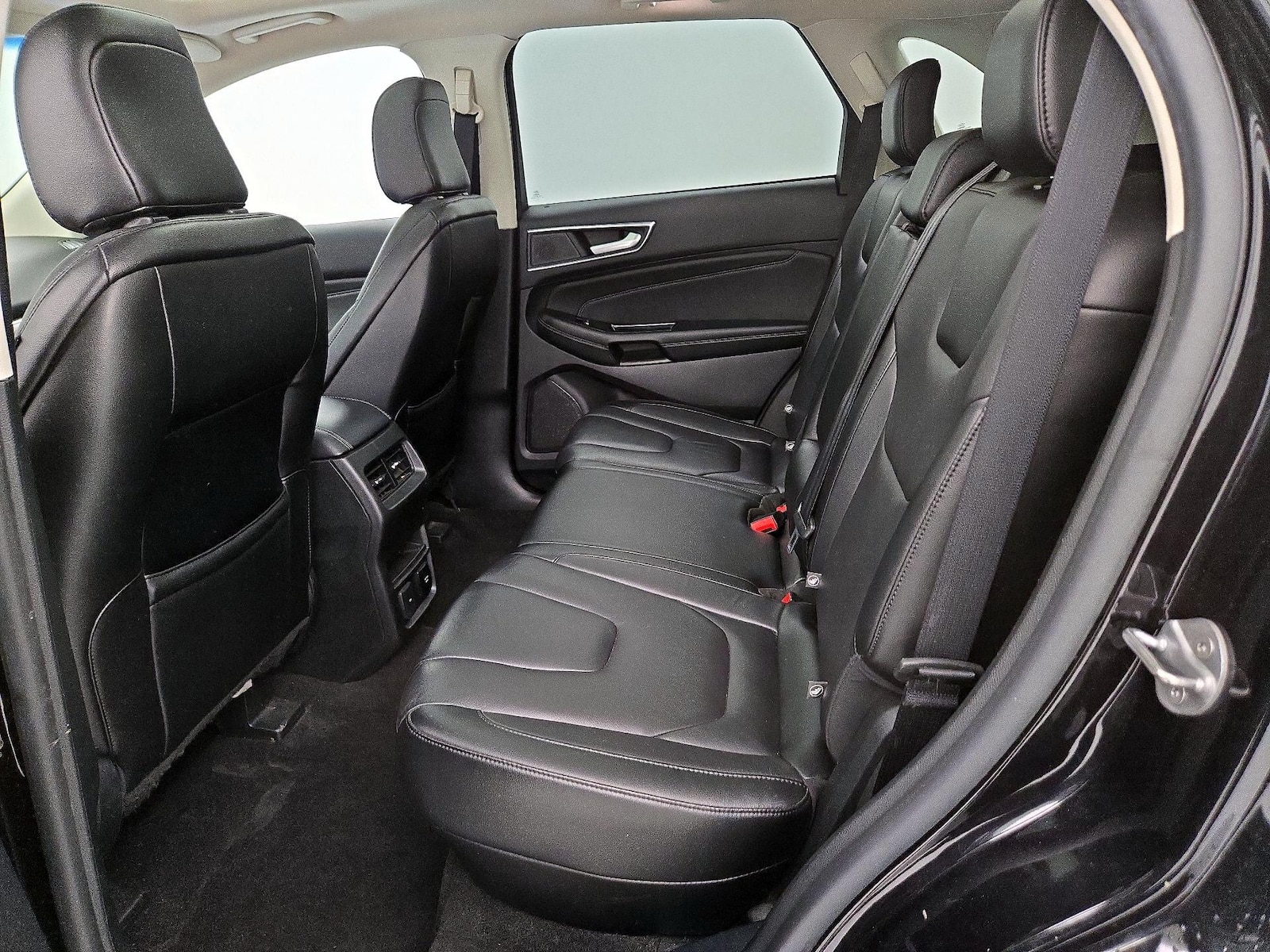 2020 Ford Edge Titanium - Photo 22