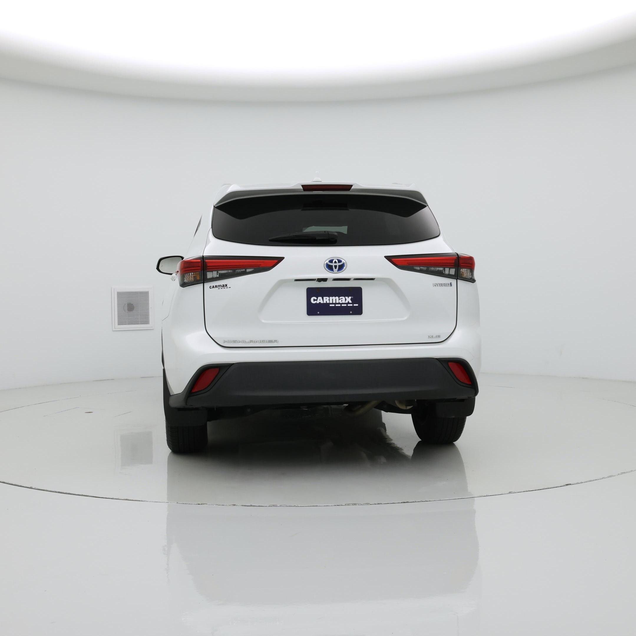 Thumbnail: 2022 Toyota Highlander - 6