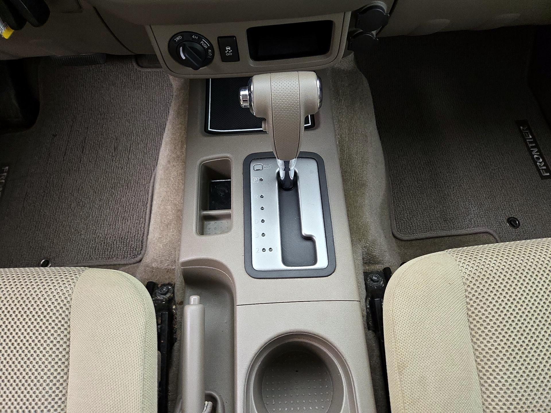 Thumbnail: 2016 Nissan Frontier - 16