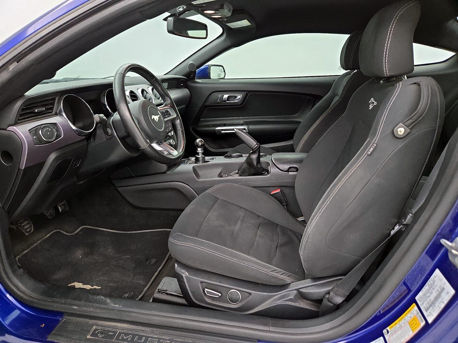 Thumbnail: 2016 Ford Mustang - 11