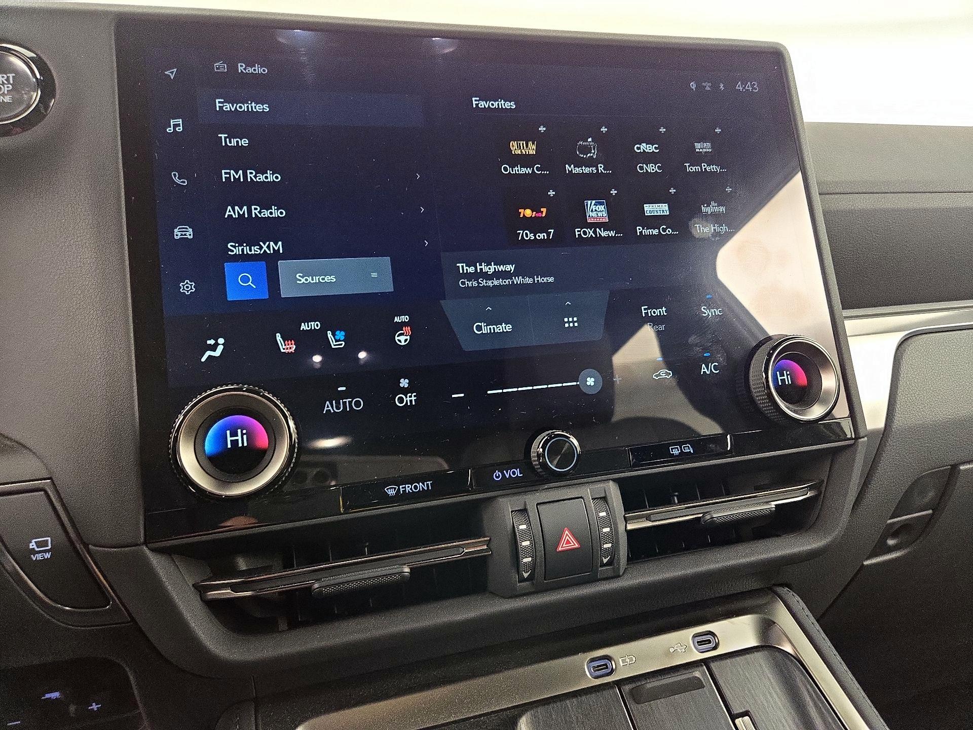 Thumbnail: 2024 Lexus GX - 15